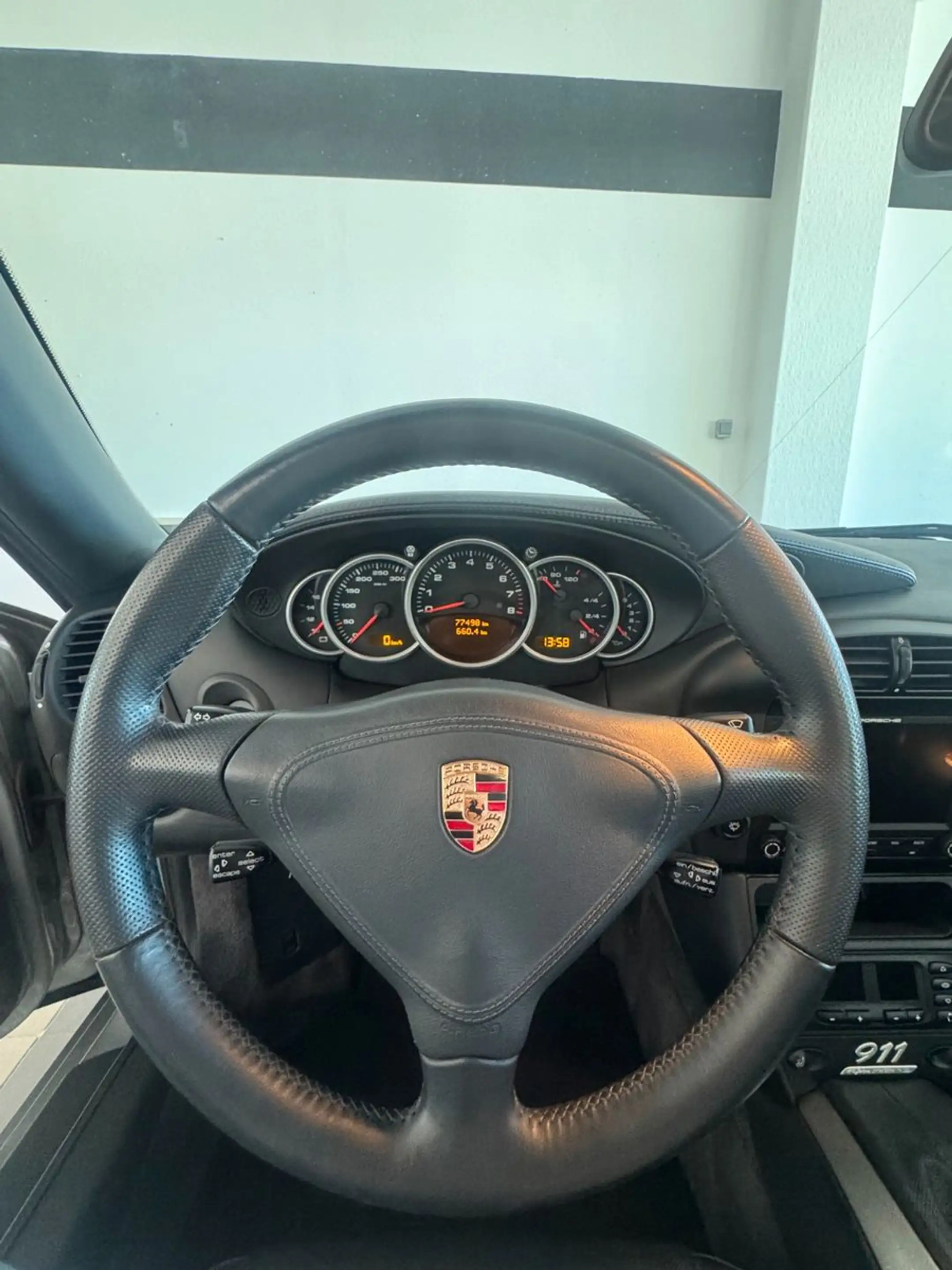 Porsche 996 40 Jahre Jubiläumsmodell — photo 10