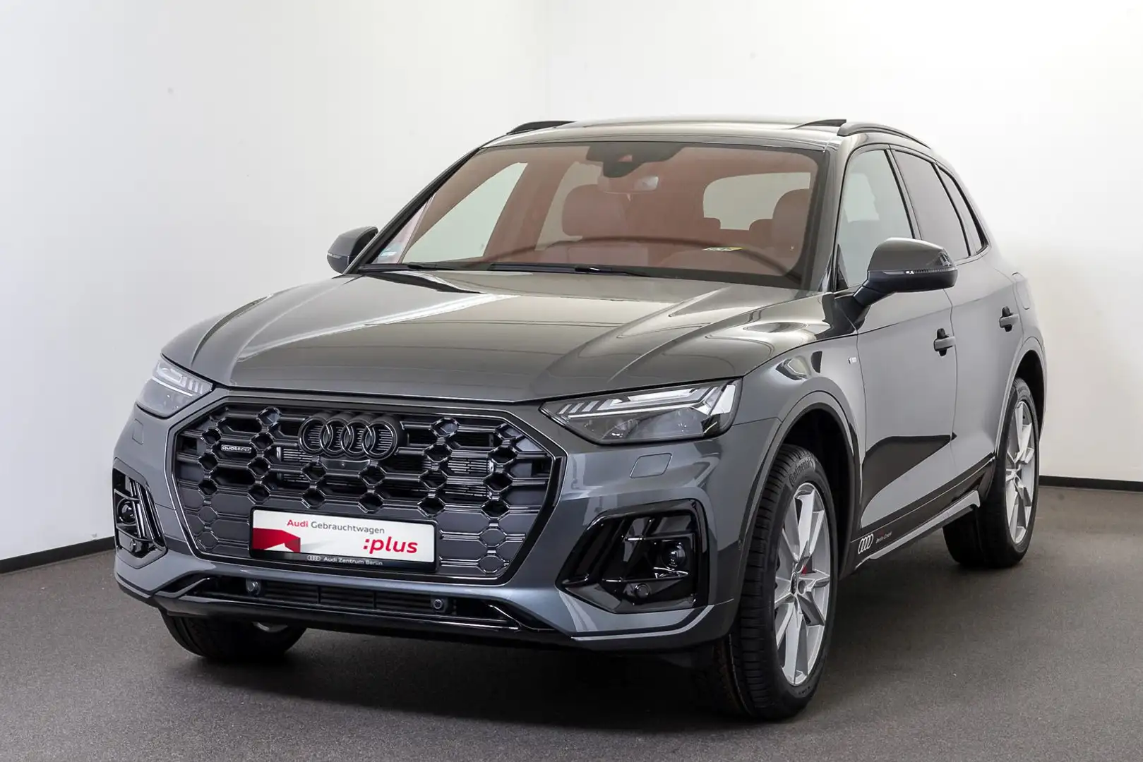 Audi Q5 S line 55 TFSI e quattro S tronic Grau - 2