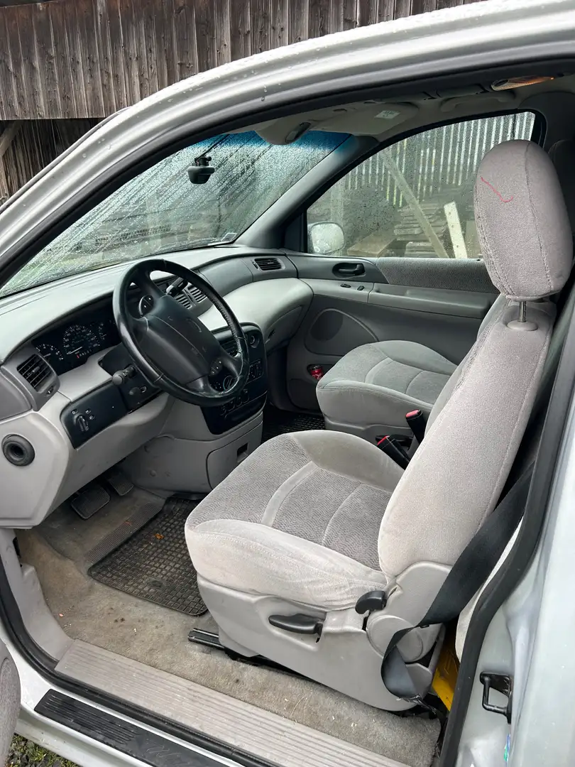 Ford Windstar Windstar Stříbrná - 2