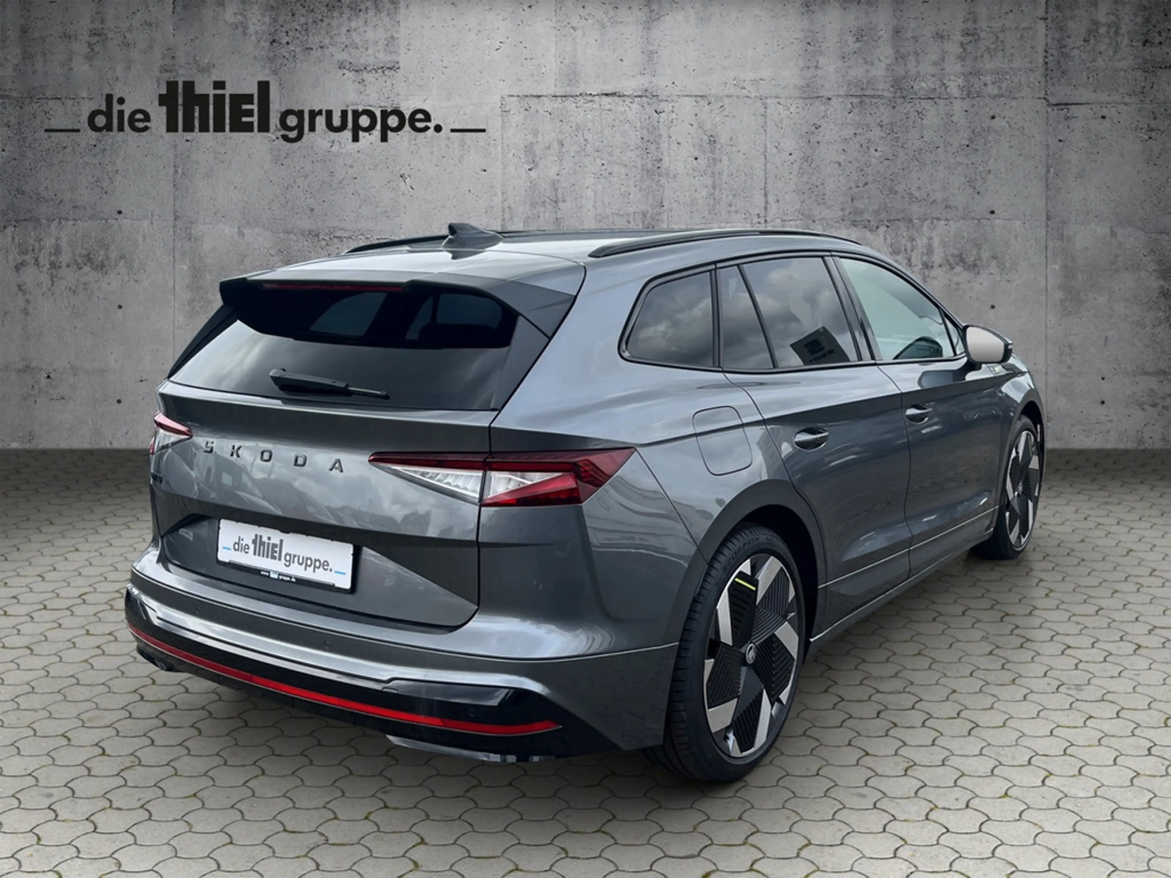 Skoda Enyaq RS 82 kWh 250 kW 1-Gang-Automatik 4x4 RS +21+SUITE+TRANSPORT+A — photo 4