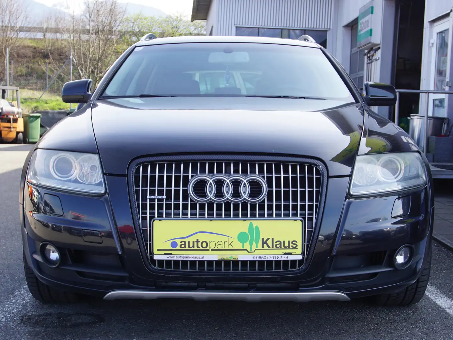 Audi A6 allroad 3.0 TDI Schwarz - 2