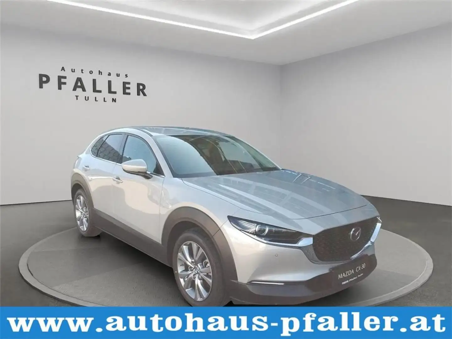 Mazda CX-30 e-Skyactive G140 Exclusive-Line Aut. Gold - 2