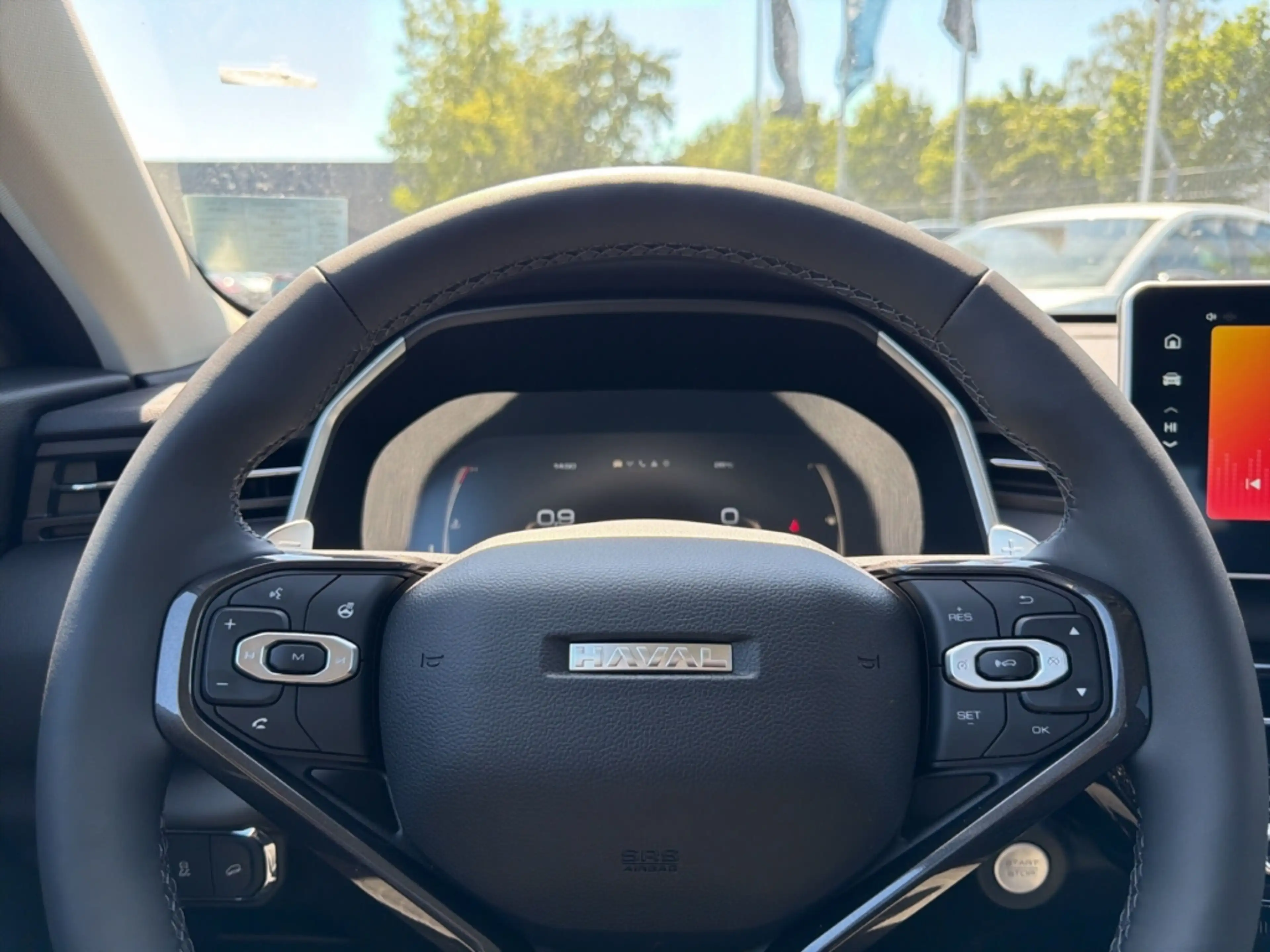 GWM HAVAL Jolion Pro 1.5 Turbo 7G-DCT Luxury App-Navi Kamera LED — photo 12