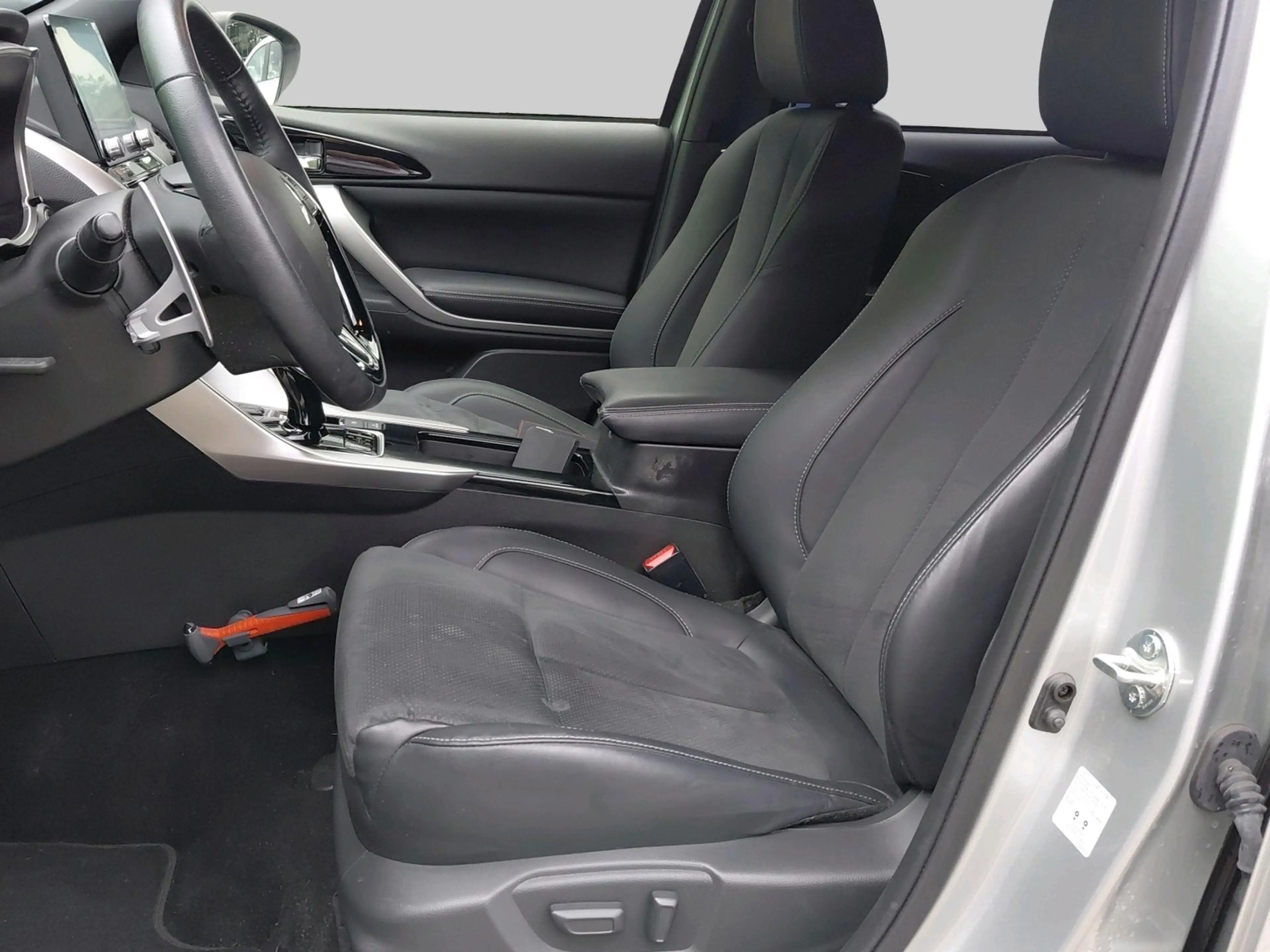 Mitsubishi Eclipse Cross 2.4 PHEV Executive — photo 12