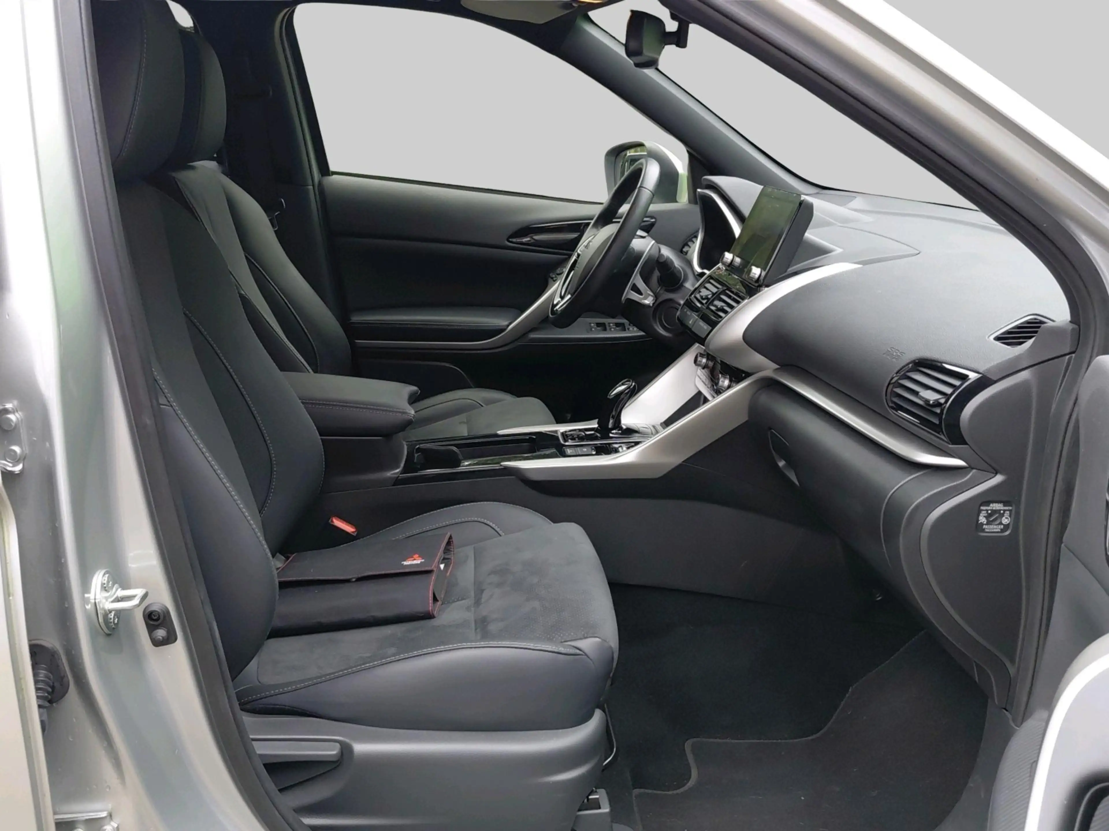 Mitsubishi Eclipse Cross 2.4 PHEV Executive — photo 13