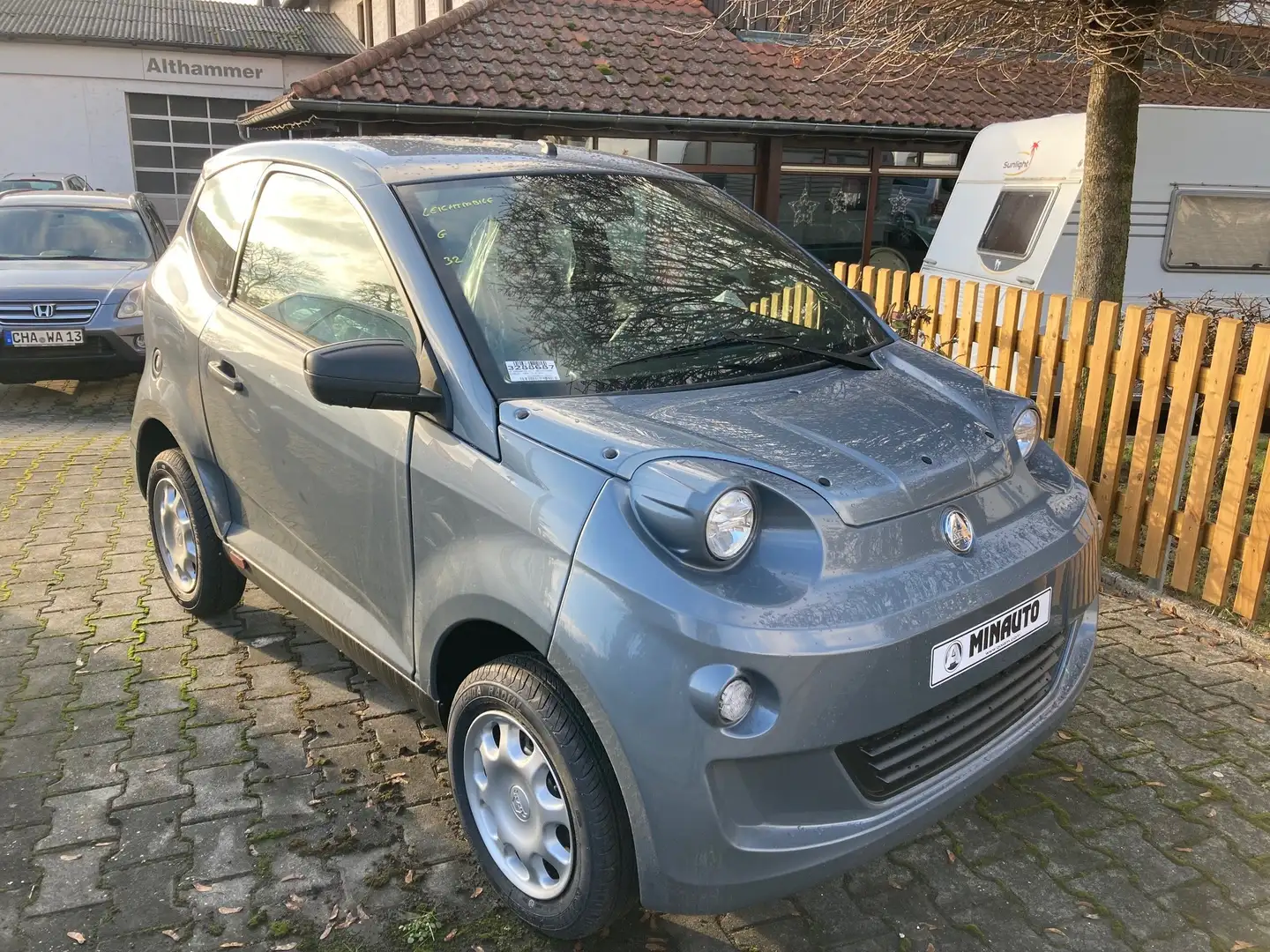 Aixam Minauto 45km/h, Diesel, Neufahrzeug Gris - 2
