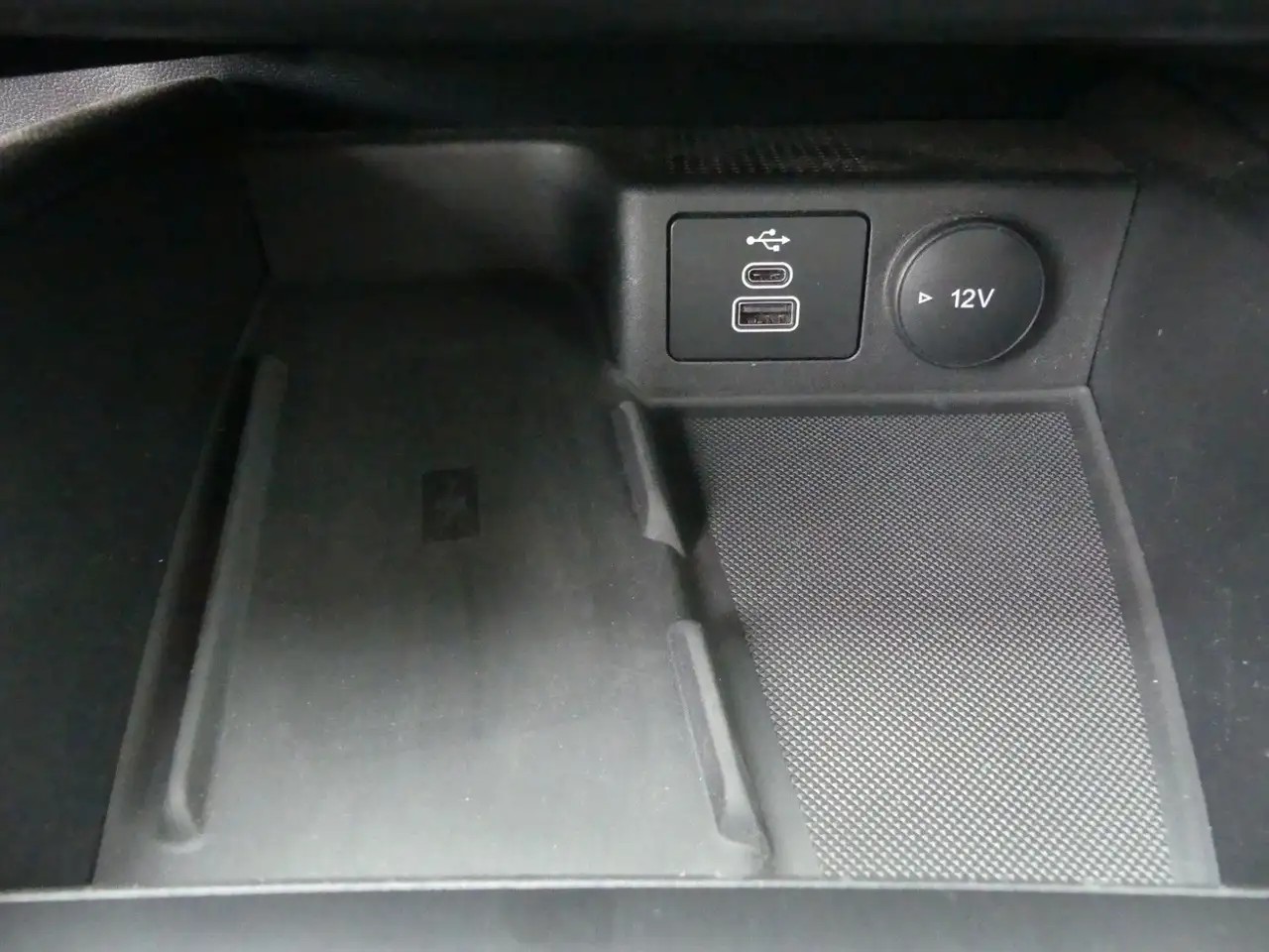 Ford Kuga Plug-In Hybrid Titanium*AHK*, миниатюра 21