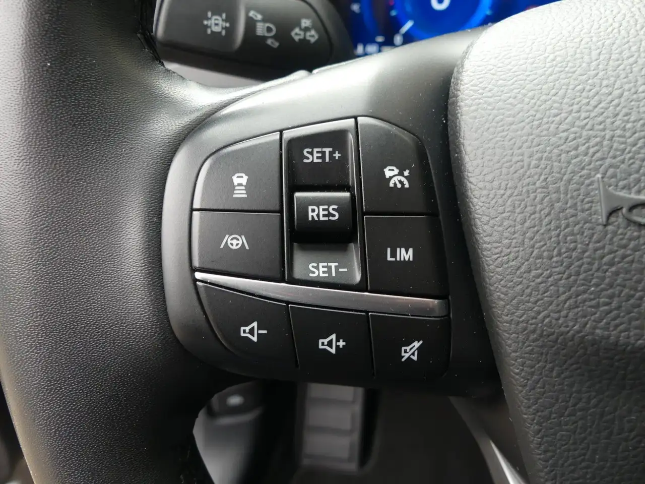 Ford Kuga Plug-In Hybrid Titanium*AHK*, миниатюра 15