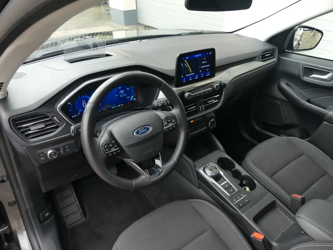 Ford Kuga Plug-In Hybrid Titanium*AHK*, миниатюра 11
