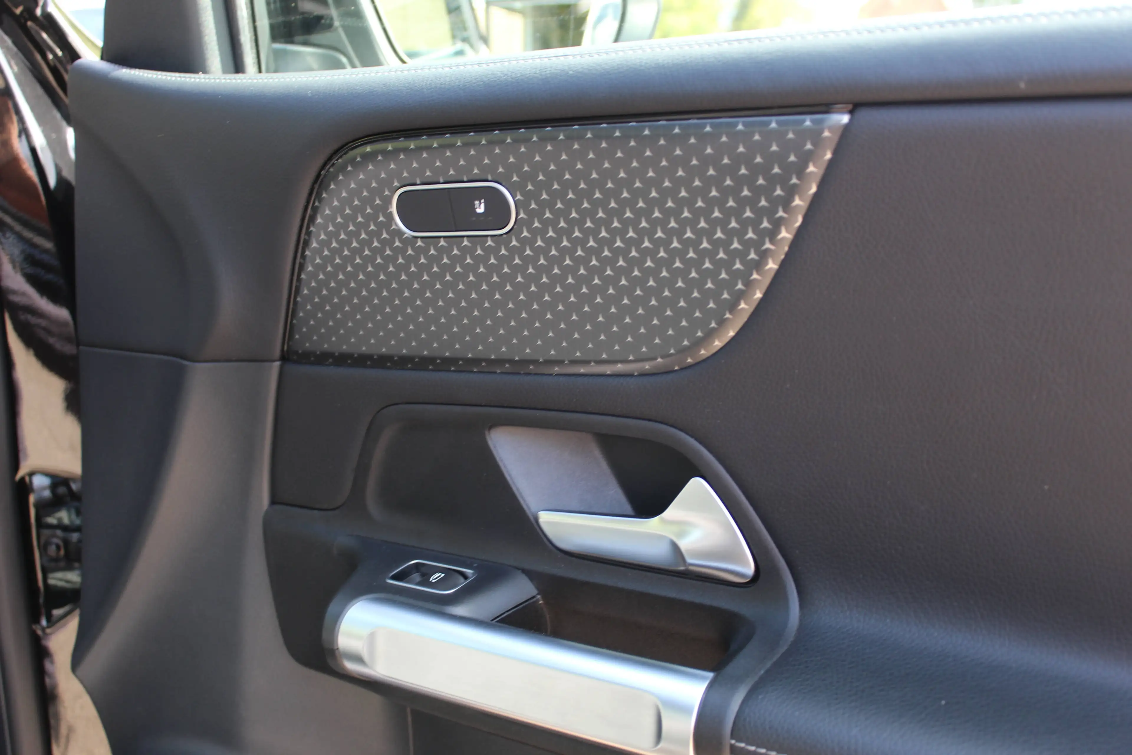Mercedes-Benz GLB 220 GLB 220 d 4Matic,Distronic,Kamera,AHK — photo 8