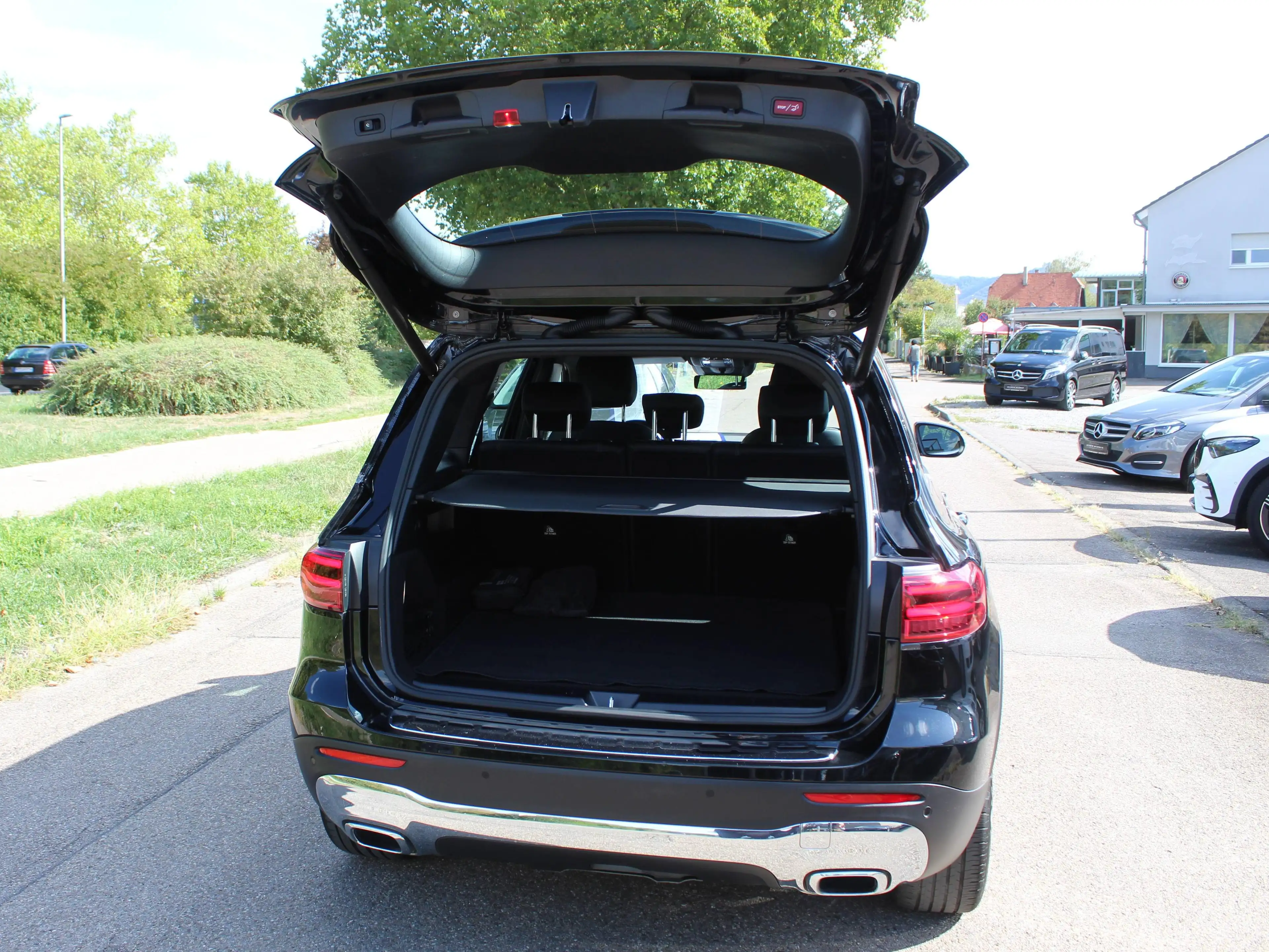 Mercedes-Benz GLB 220 GLB 220 d 4Matic,Distronic,Kamera,AHK — photo 11