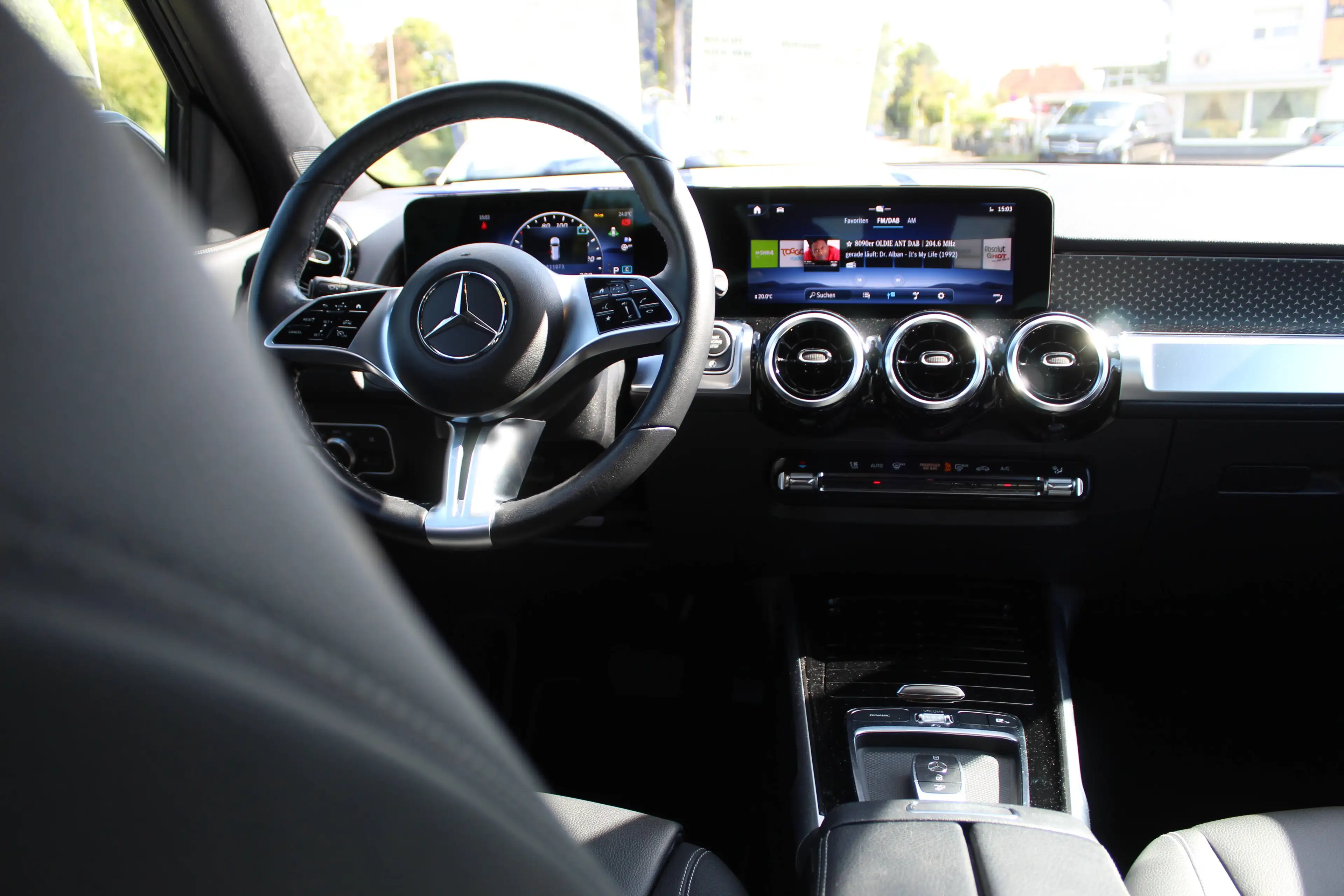 Mercedes-Benz GLB 220 GLB 220 d 4Matic,Distronic,Kamera,AHK — photo 13