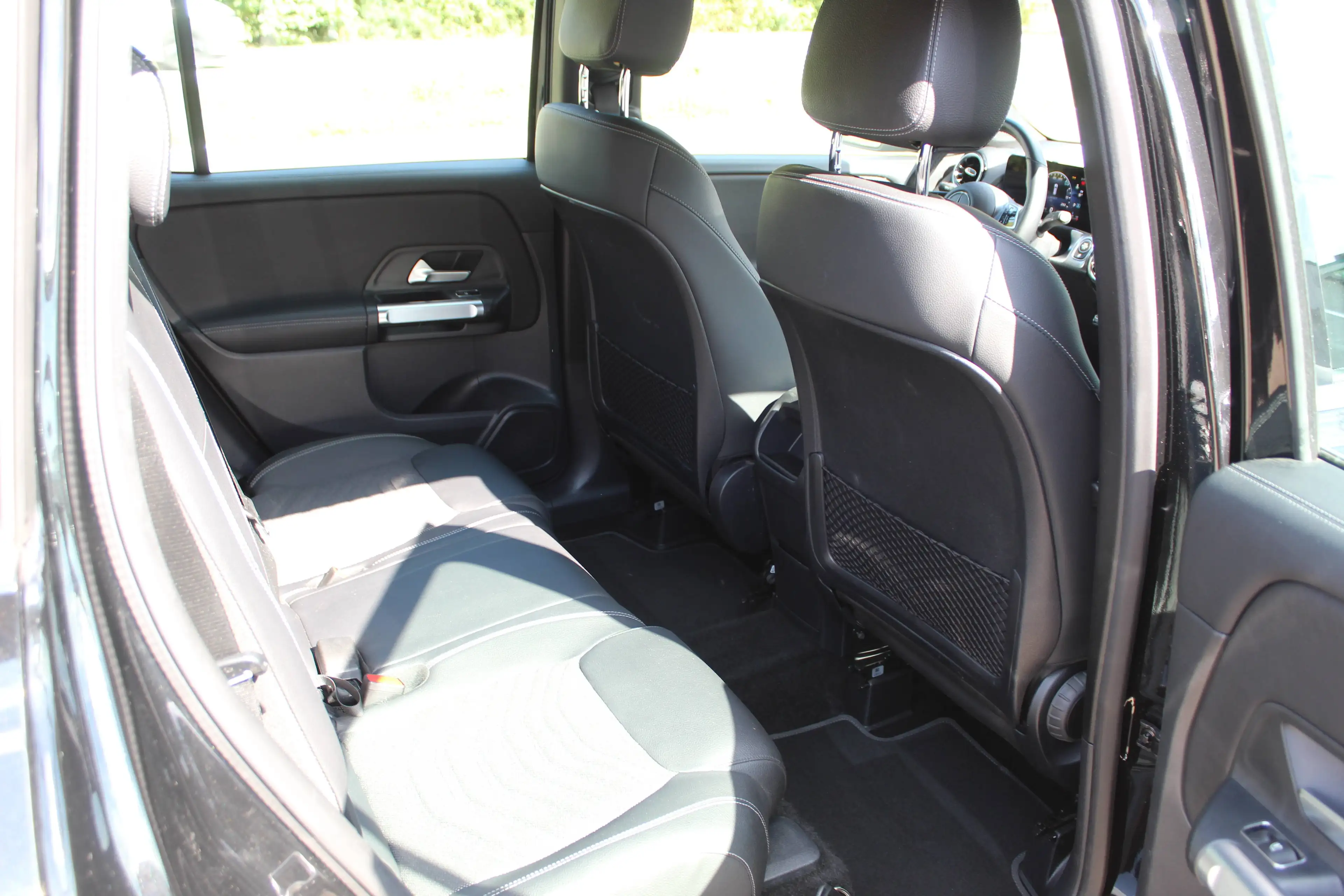 Mercedes-Benz GLB 220 GLB 220 d 4Matic,Distronic,Kamera,AHK — photo 10