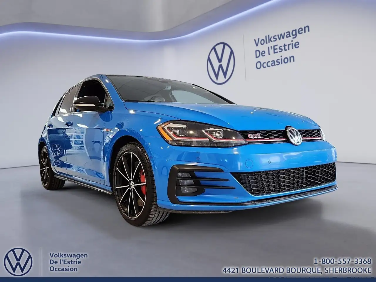Volkswagen Golf GTI снимка Volkswagen Golf GTI