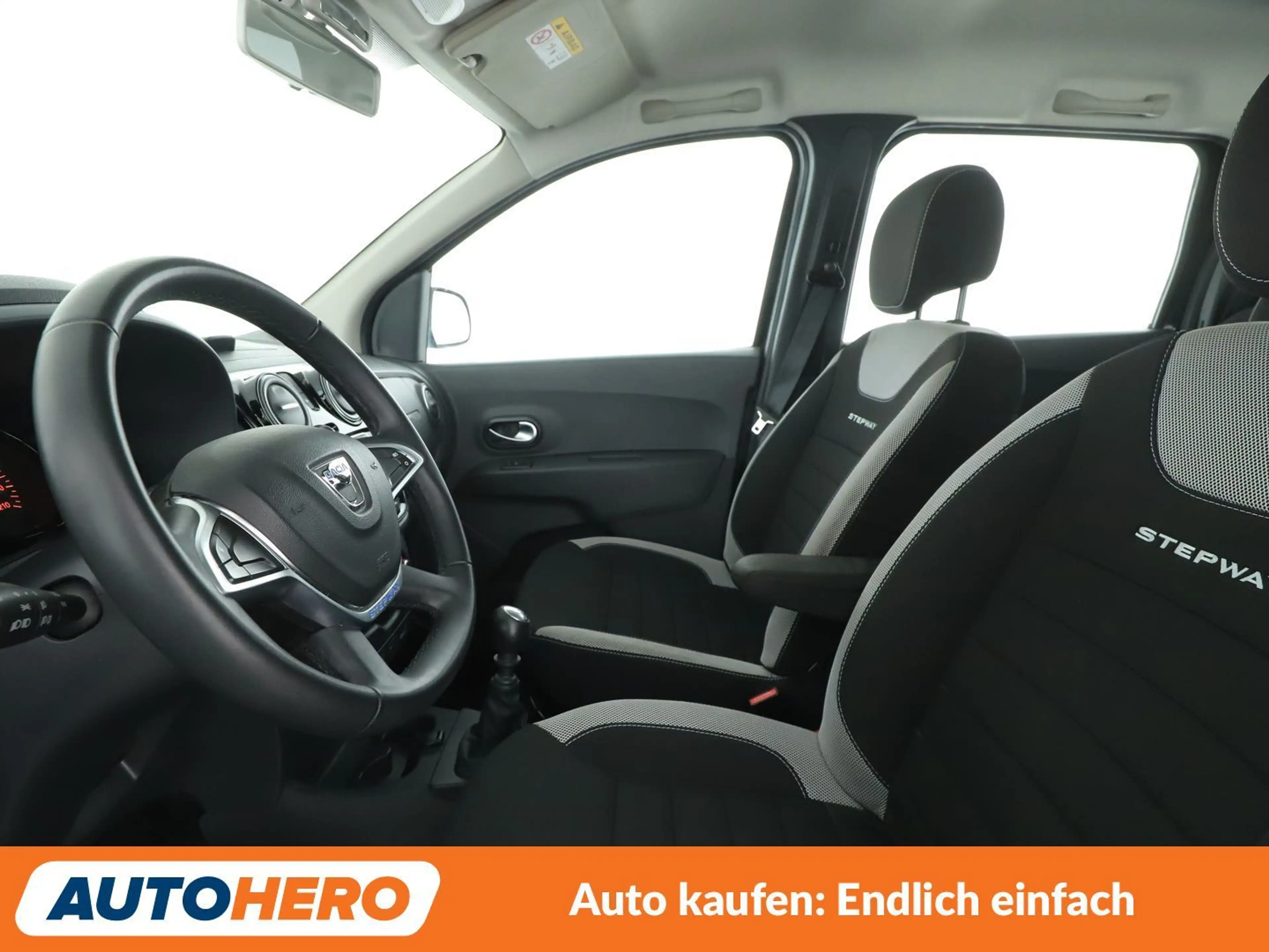 Dacia Lodgy 1.3 TCe Stepway *NAVI*TEMPO*PDC*SHZ*KLIMA* — photo 10