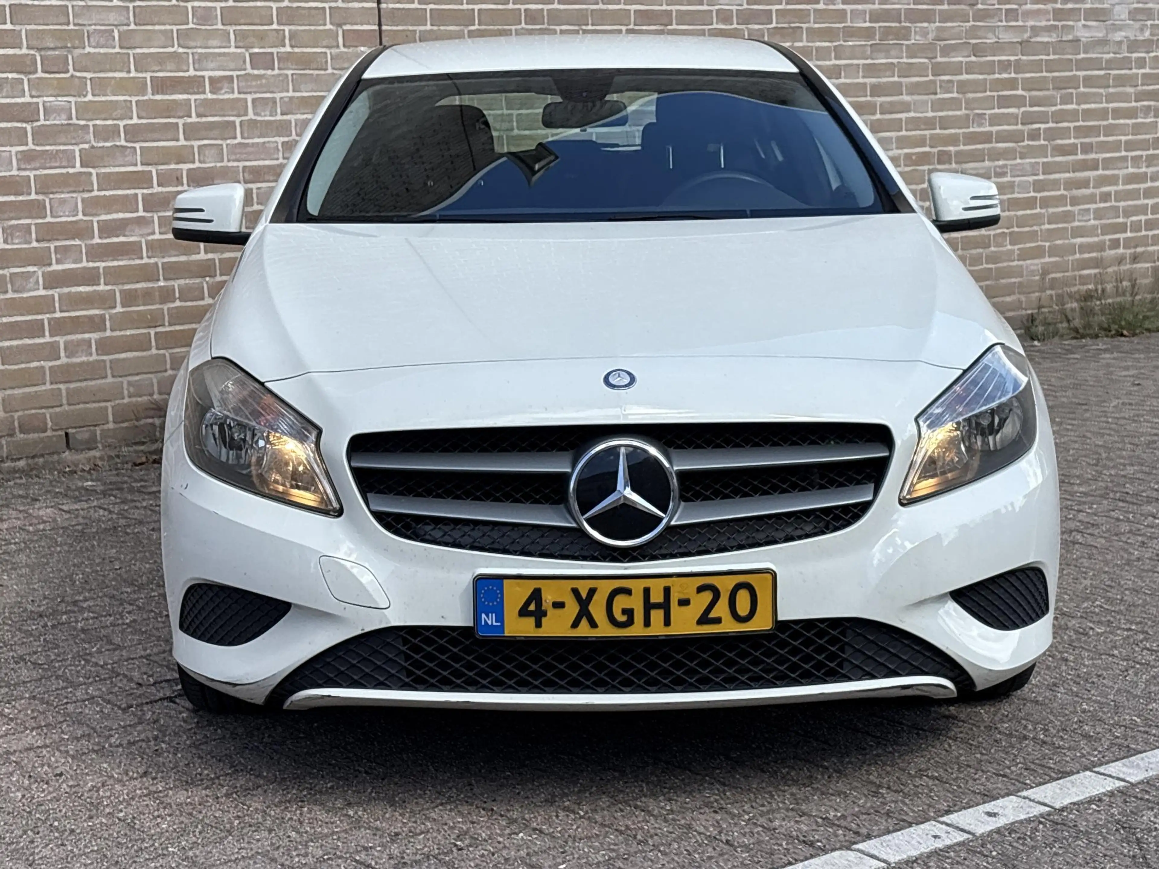 Mercedes-Benz A 180 | Climate | — photo 5