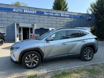 Select Mild-Hybrid 2WD Trend Line