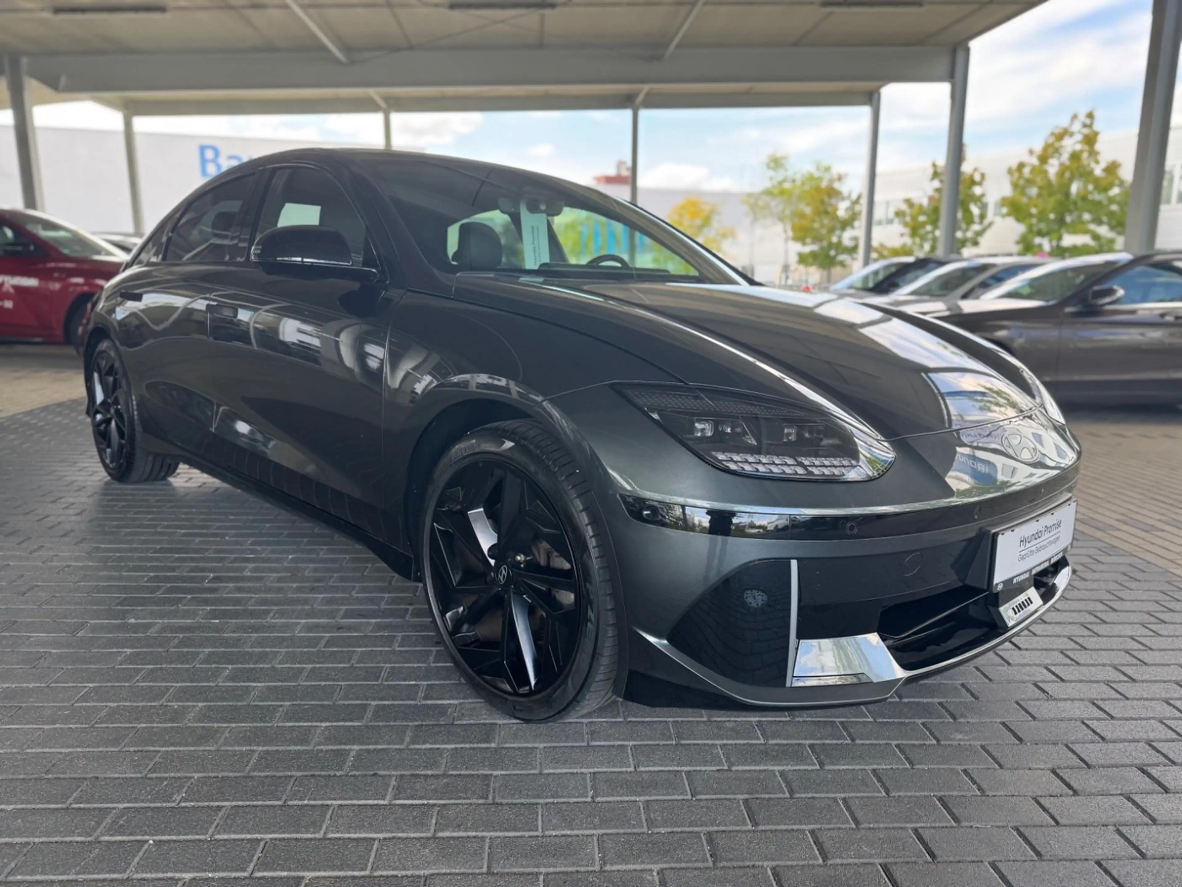 Hyundai IONIQ 6 Elektro 77 First Edition 2xKlima 360 ACC — photo 2