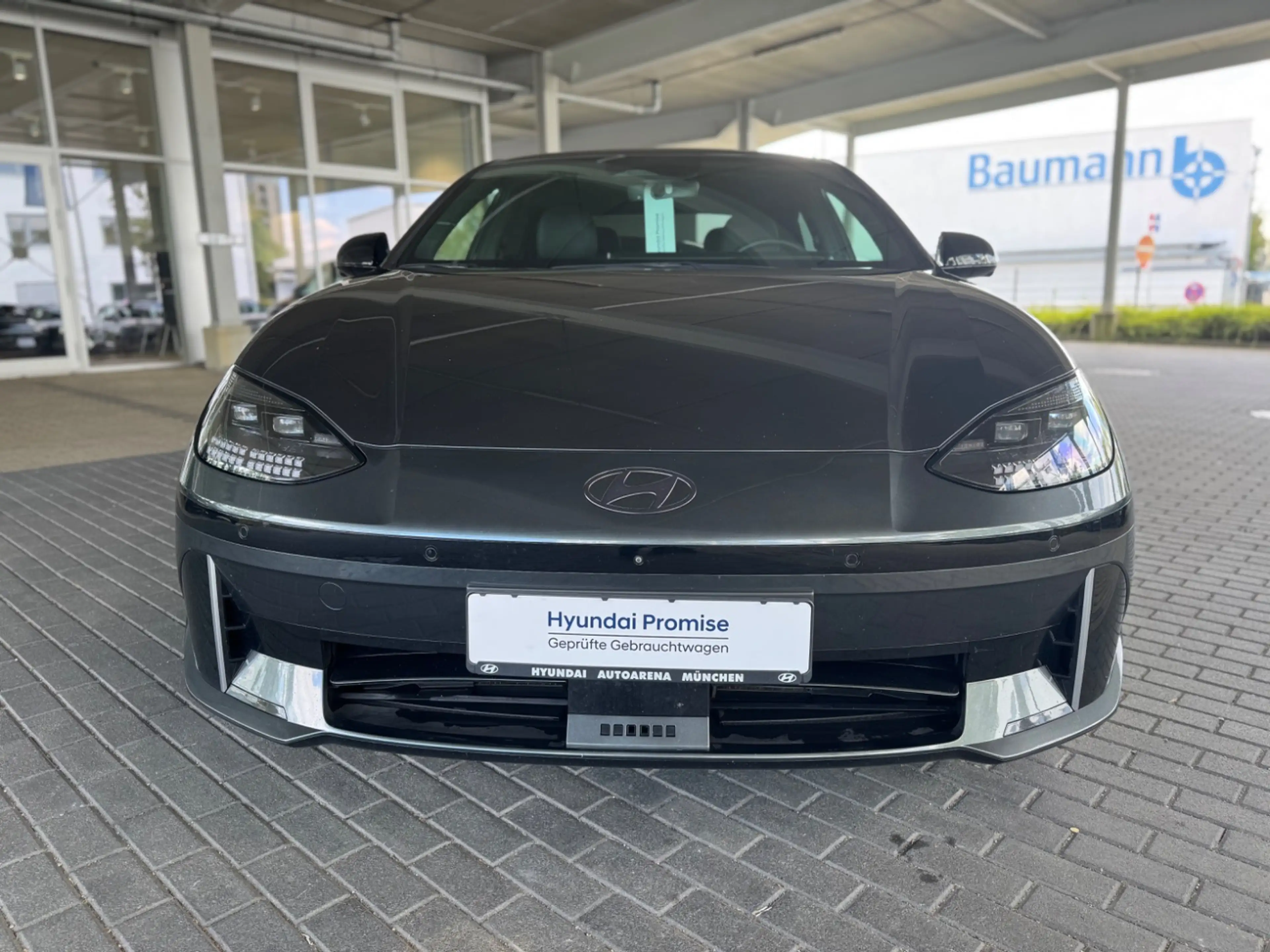 Hyundai IONIQ 6 Elektro 77 First Edition 2xKlima 360 ACC — photo 3