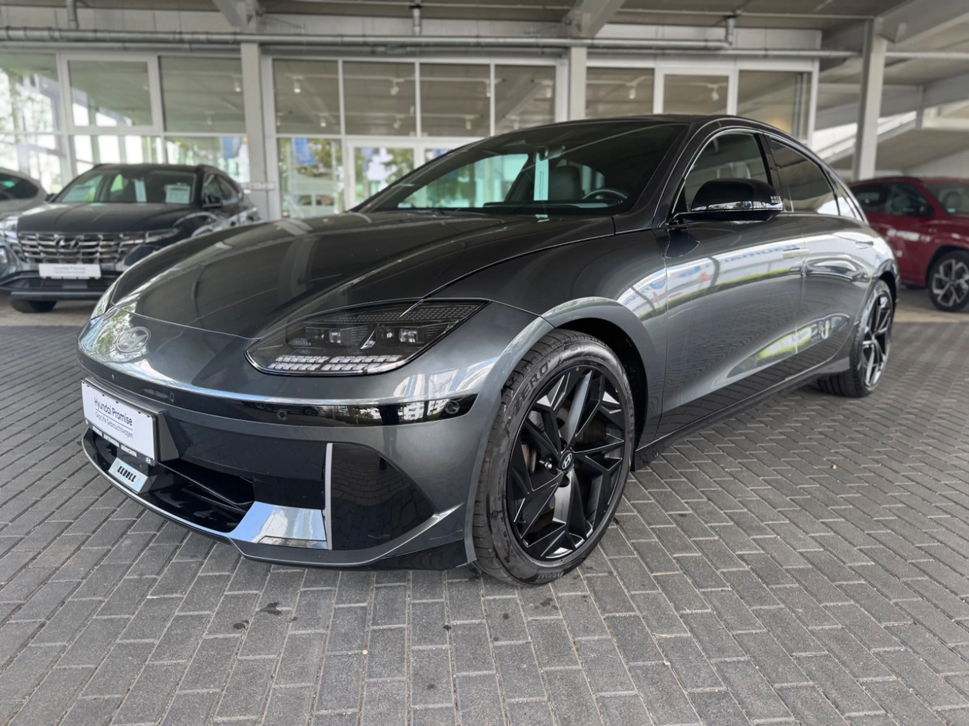 Hyundai IONIQ 6 Elektro 77 First Edition 2xKlima 360 ACC — photo 4