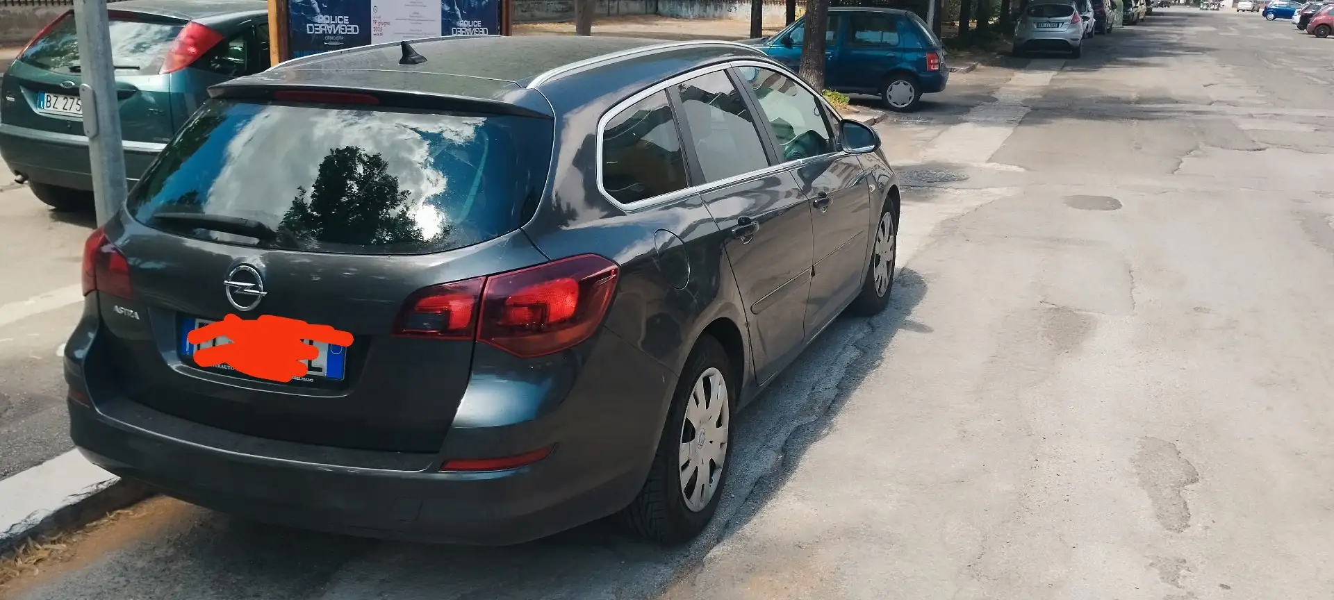 Opel Astra SW 1.6 Enjoy Gpl-tech 115cv - 2