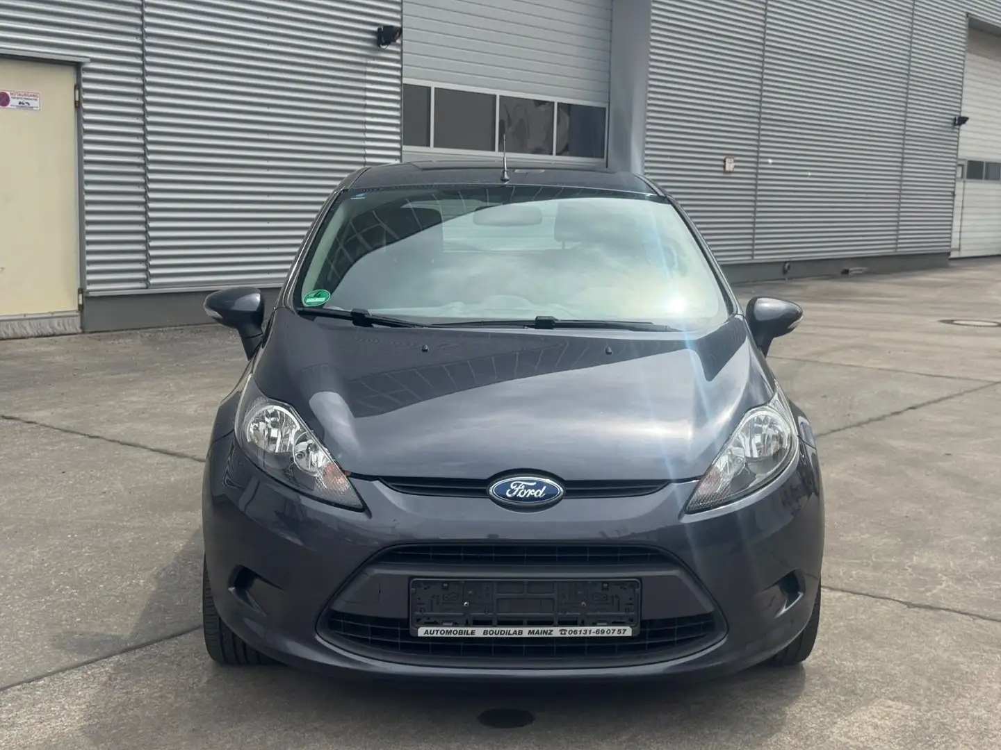 Ford Fiesta Trend KLIMA Gris - 2