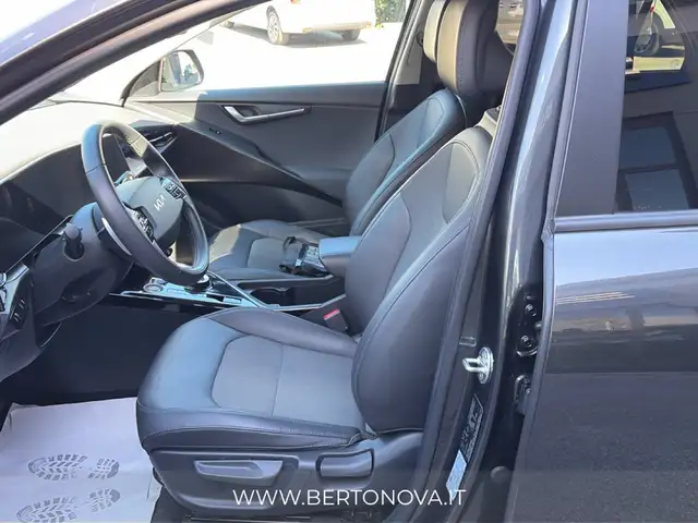 Kia Niro view 11