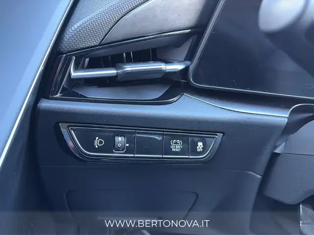 Kia Niro view 13