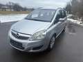 Opel Zafira Grau - thumbnail 1