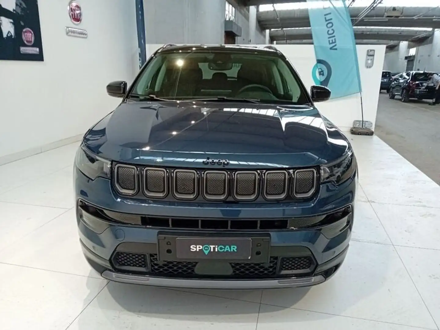 Jeep Compass 1.6 Multijet II 2WD S Blauw - 2