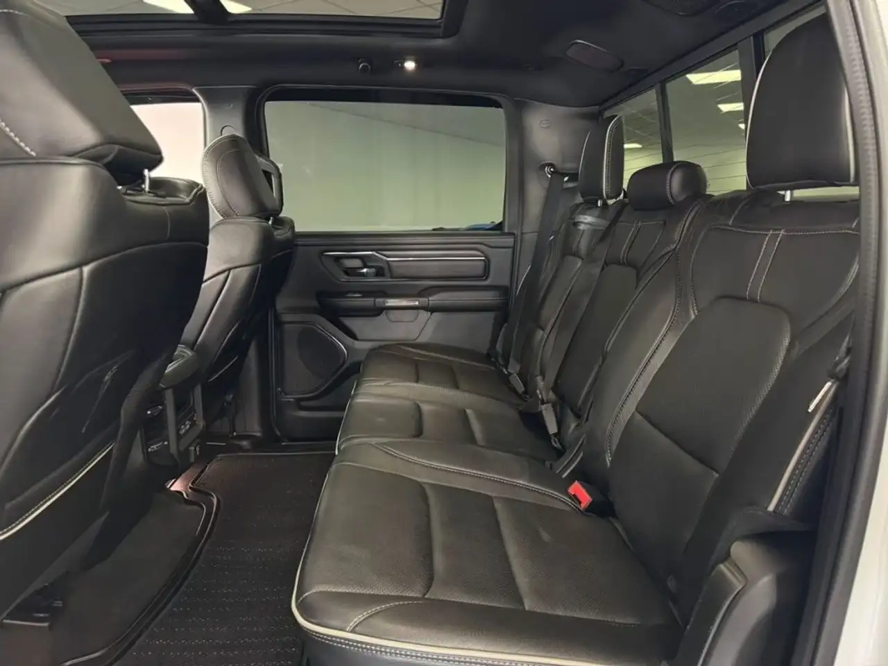Dodge RAM 2022 — фото 14