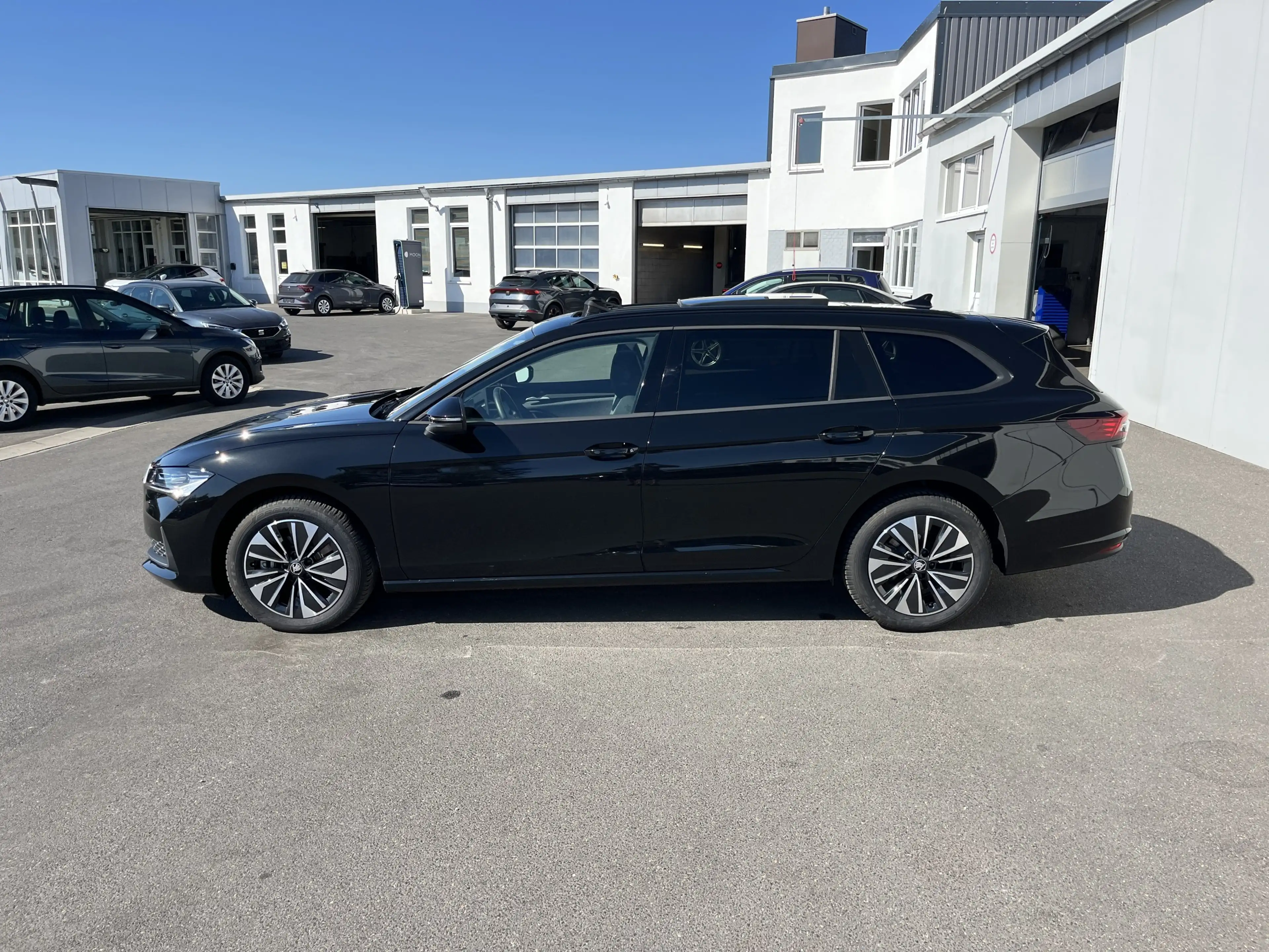Skoda Superb Combi 2.0 TDI DSG 4x4 Selection 250€ m.20% Anz. — photo 3