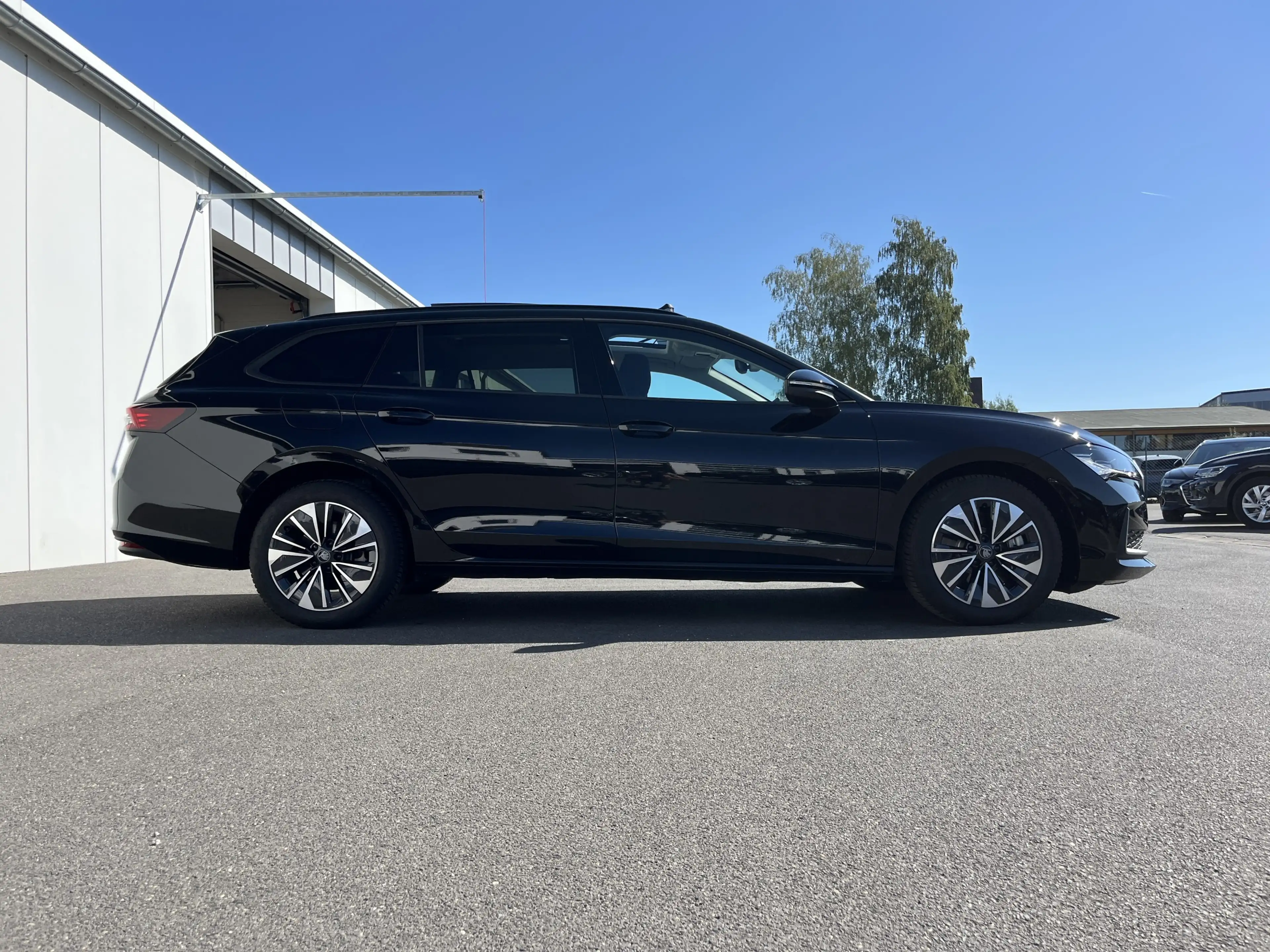 Skoda Superb Combi 2.0 TDI DSG 4x4 Selection 250€ m.20% Anz. — photo 5