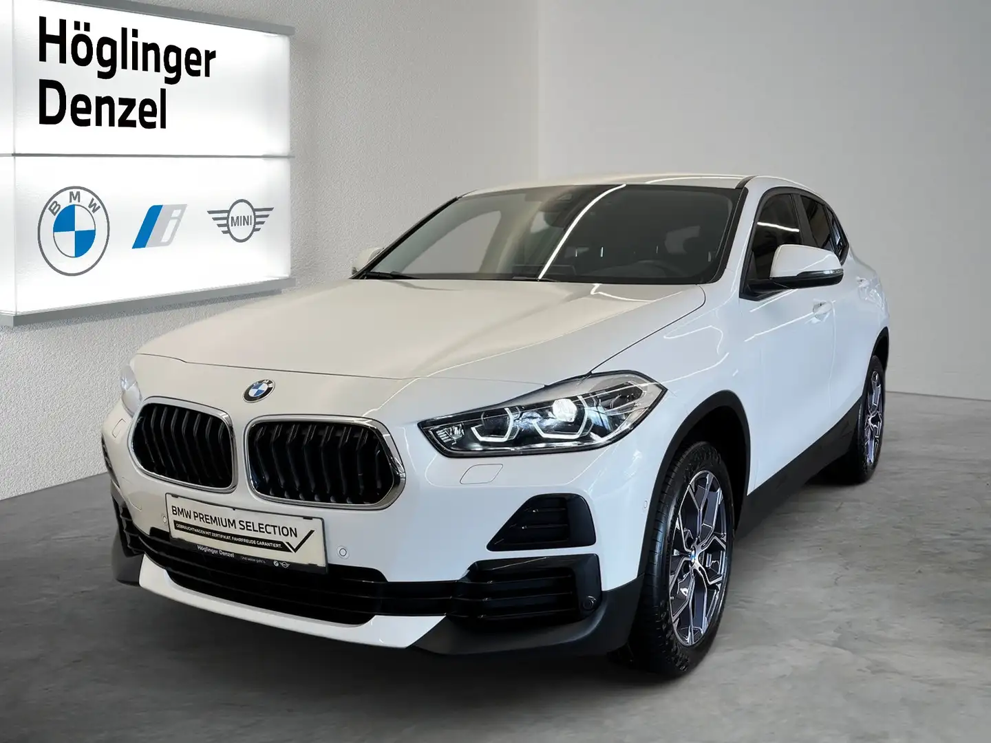BMW X2 sDrive18d Weiß - 1