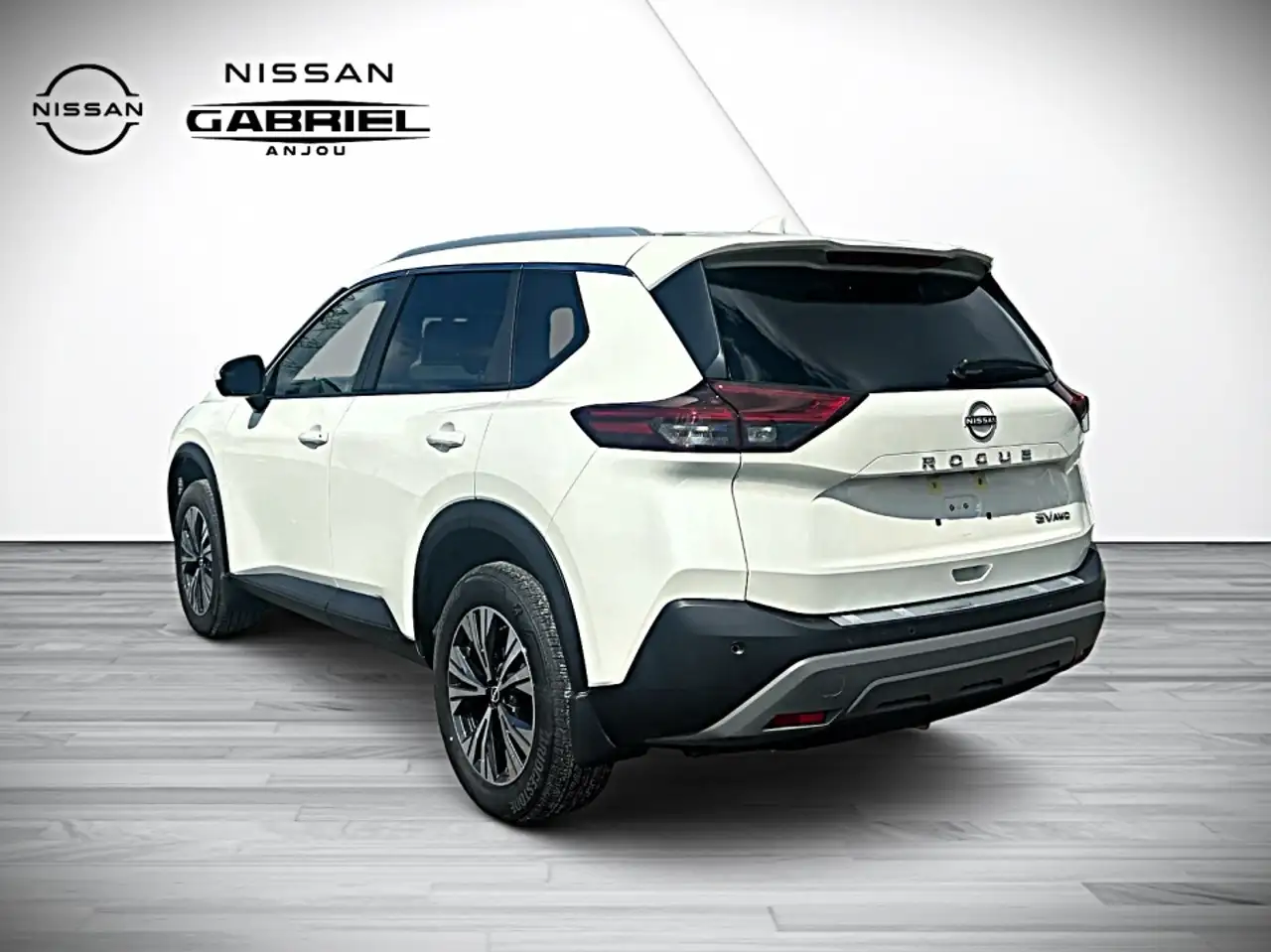 Nissan Rogue снимка Nissan Rogue