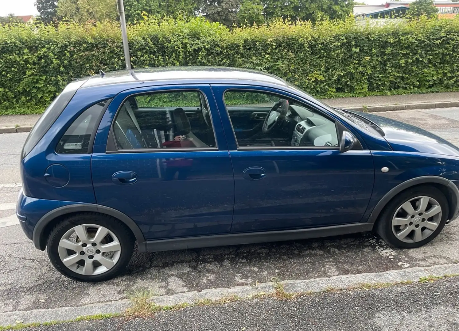 Opel Corsa 1.7 CDTI Edition - 1