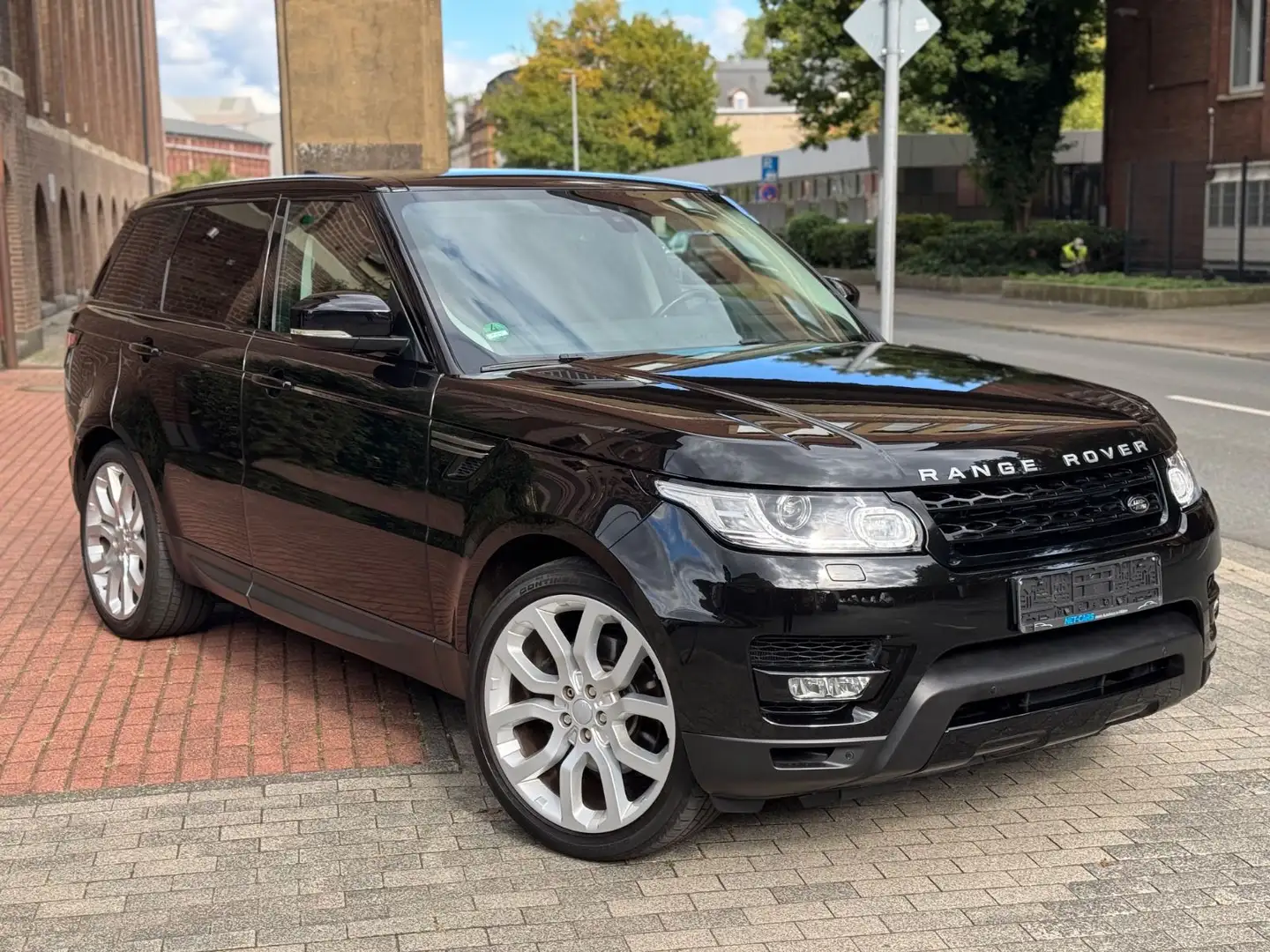 Land Rover Range Rover Sport /Navi/Leder/Xenon/Top Zustand/ Schwarz - 2