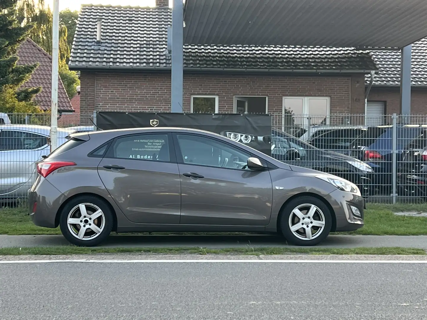Hyundai i30 Classic Klima Multifunktionslenkrad 8x Bereift Marrone - 2