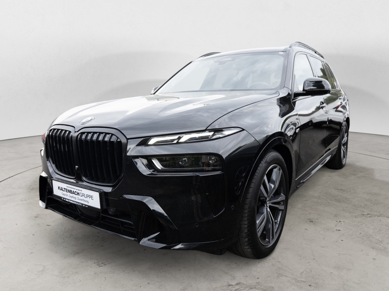 BMW X7 xDrive 40d FACEL. PANO AHK HUD 360° LED — photo 2