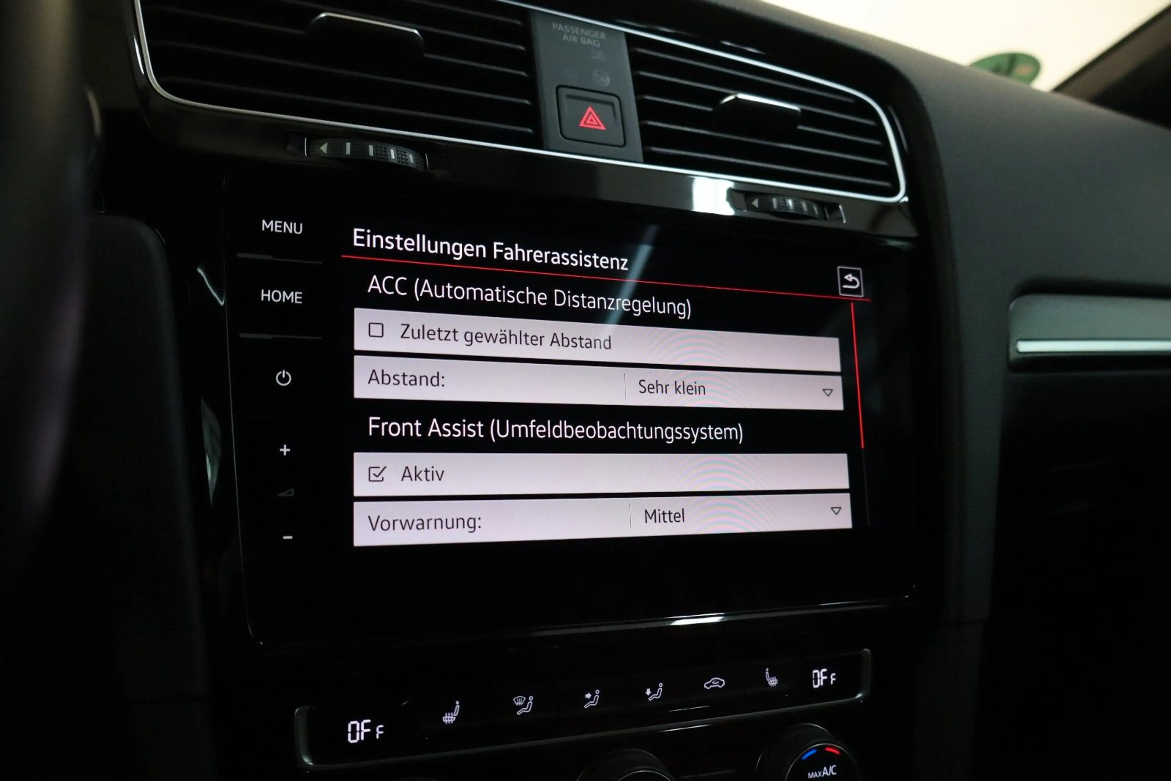 Volkswagen Golf VII GTI 2,0 TSI DSG Performance Virtual ACC — photo 12