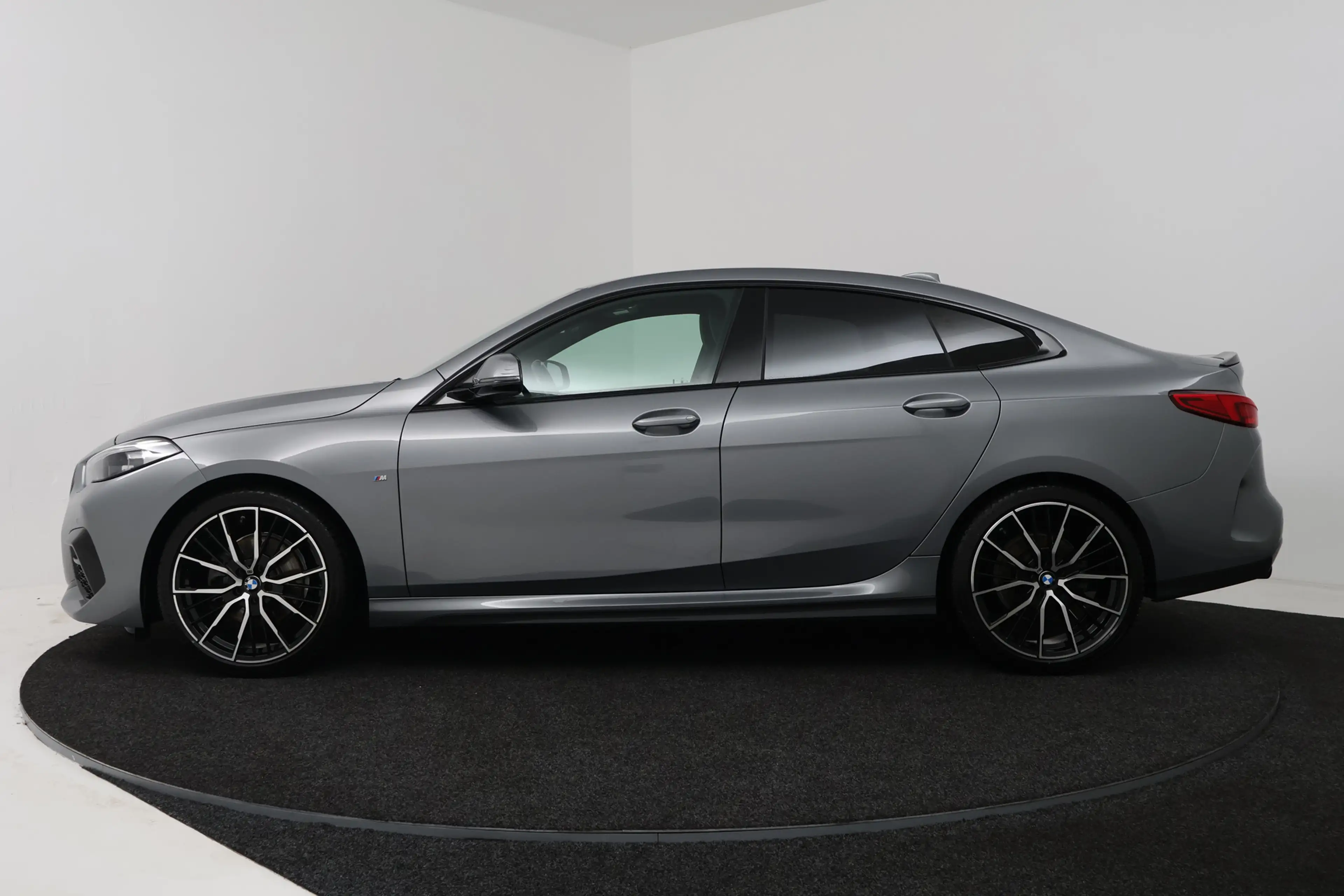 BMW 218 2-serie Gran Coupé 218i M Sport Edition (STOELVERW — photo 2