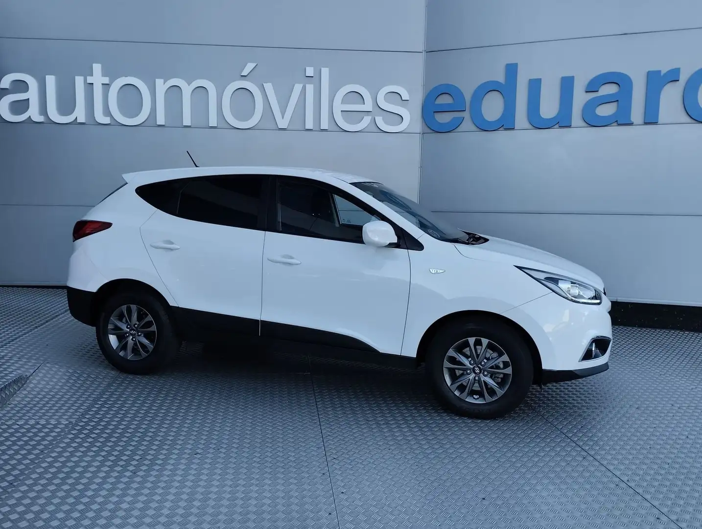 Hyundai iX35 1.7CRDI Klass 4x2 Blanco - 1