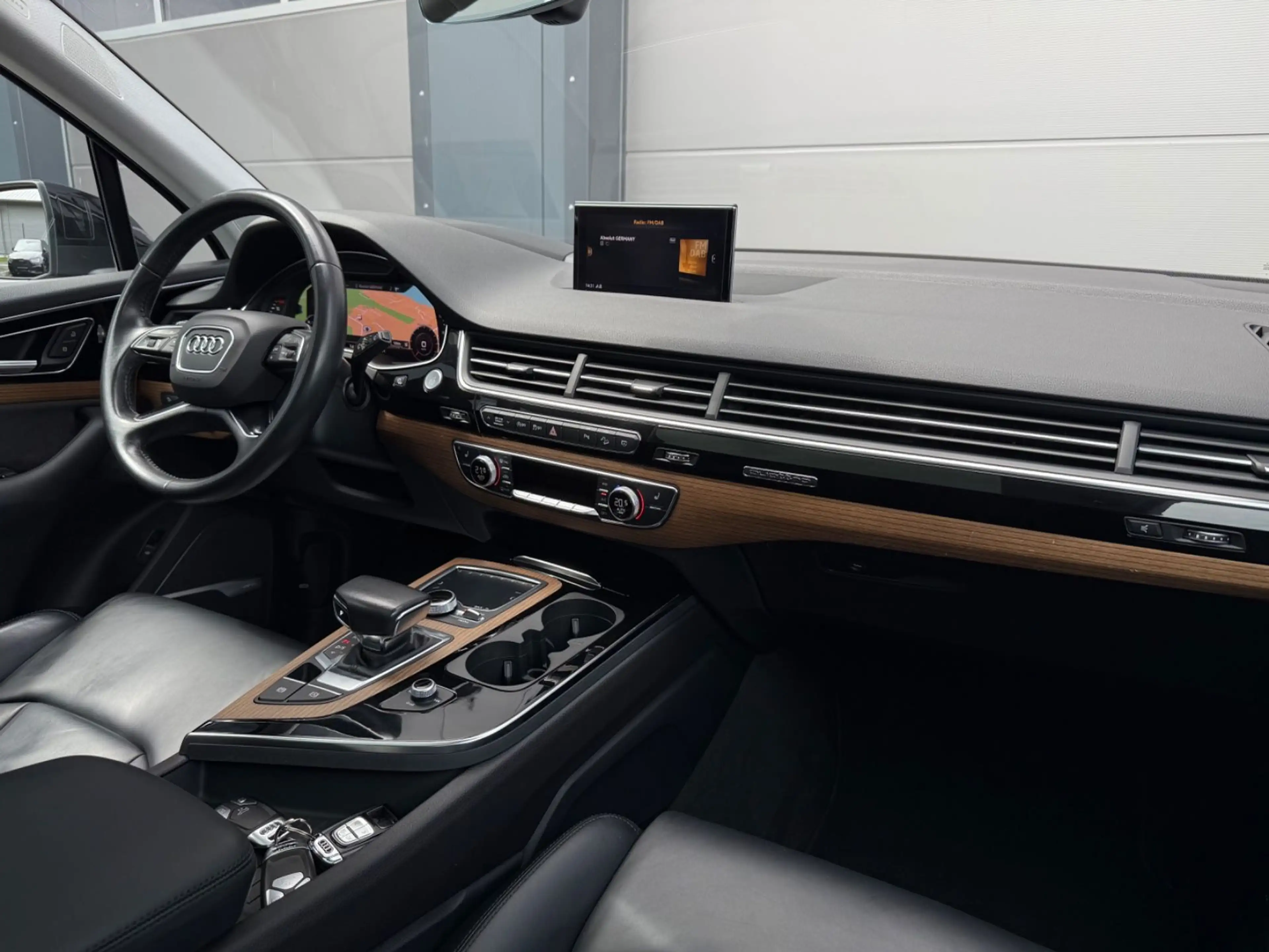 Audi Q7 50 TDI quattro*S-LINE*MATRIX*STHZ*HUD*PANO* — photo 15