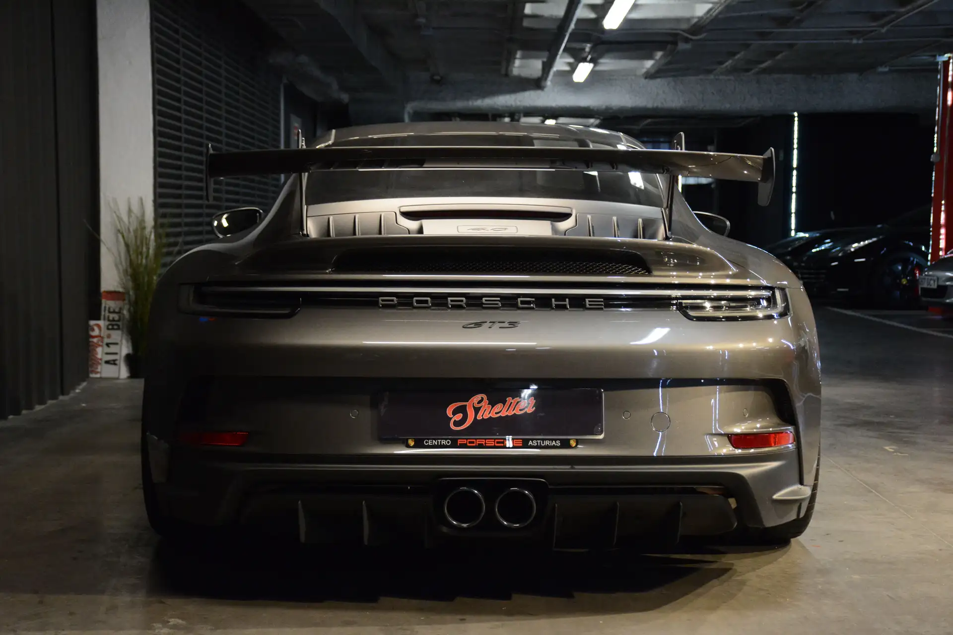 포르쉐 911 GT3 2024 실버 사진 3