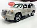 GMC Yukon Denali Grau - thumbnail 1