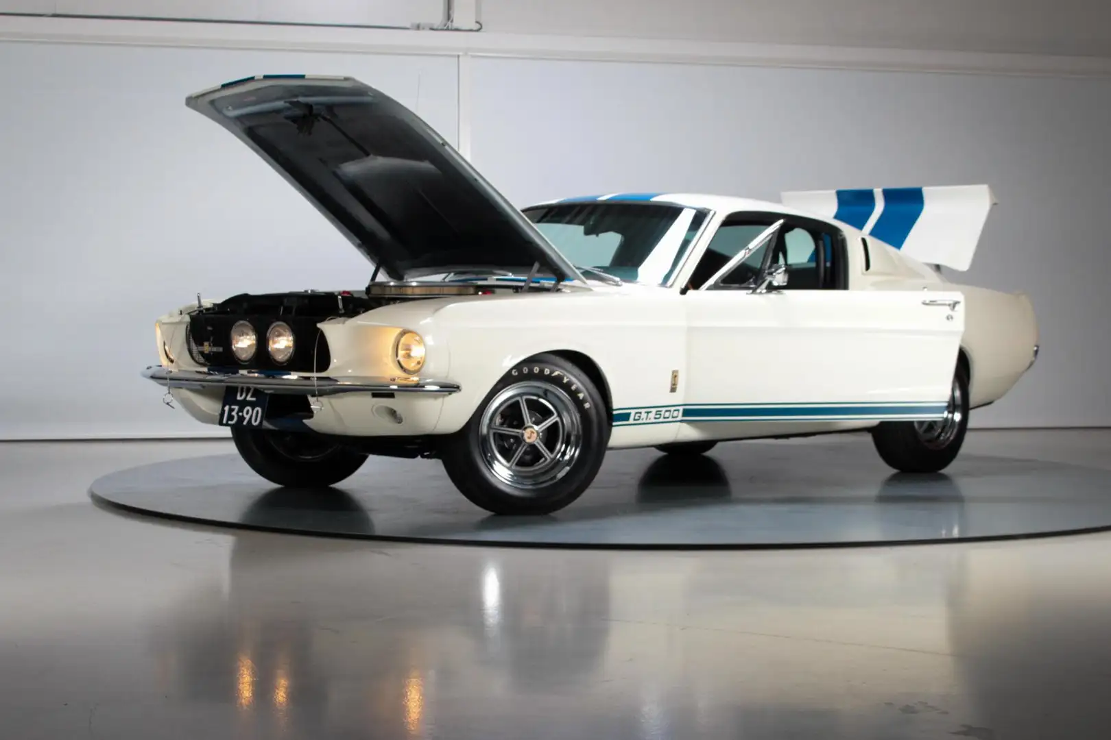 Shelby GT GT500 Weiß - 2