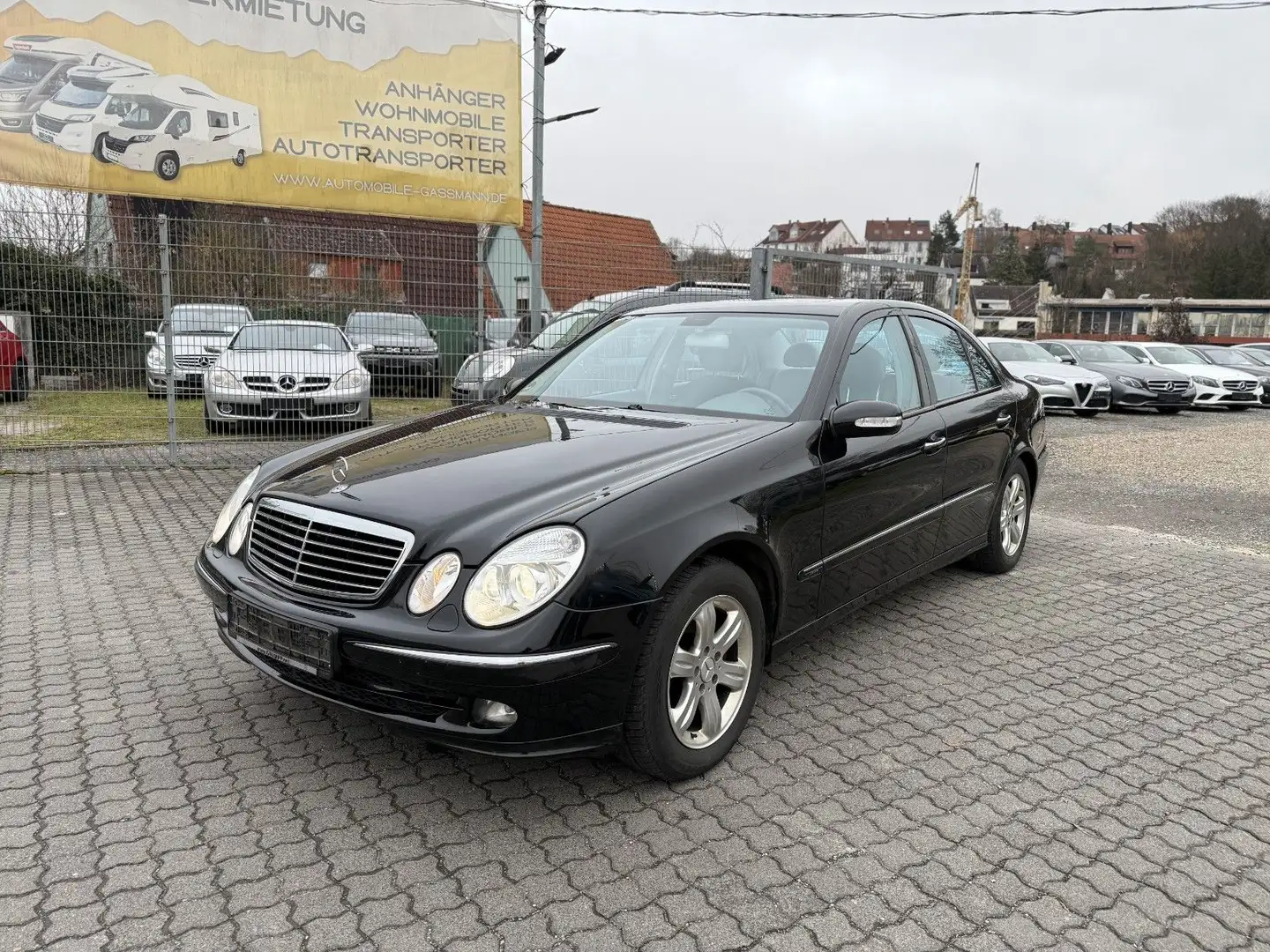 Mercedes-Benz E 220 E220 CDI Lim. Avantgarde AHK T-Leder Xenon Tüv Schwarz - 1