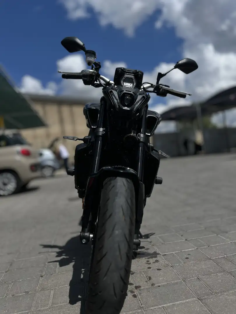 Yamaha MT-09 - 2