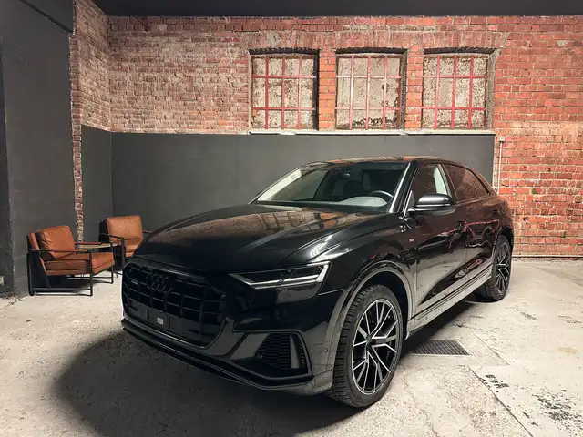 Audi Q8 55 TFSI e quattro S-LINE/ LEDER/ B&O/ NAVI/ KAMERA