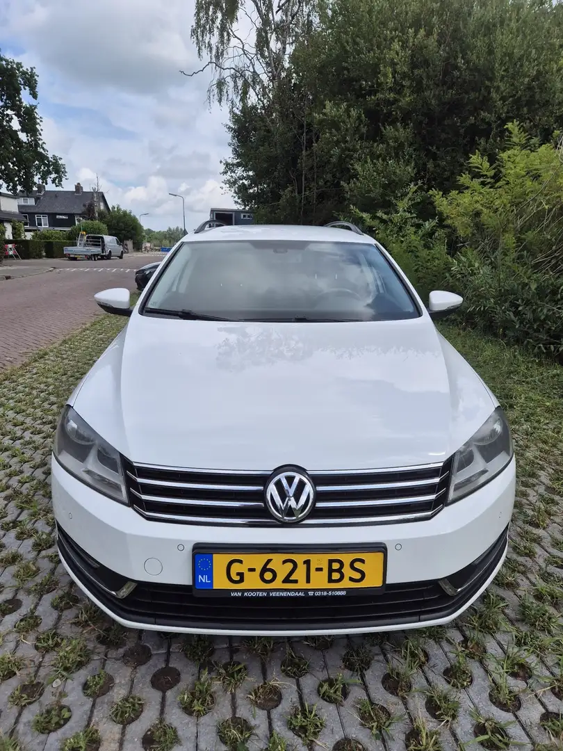 Volkswagen Passat 1.4 TSI Comfl. BlM Alb - 2